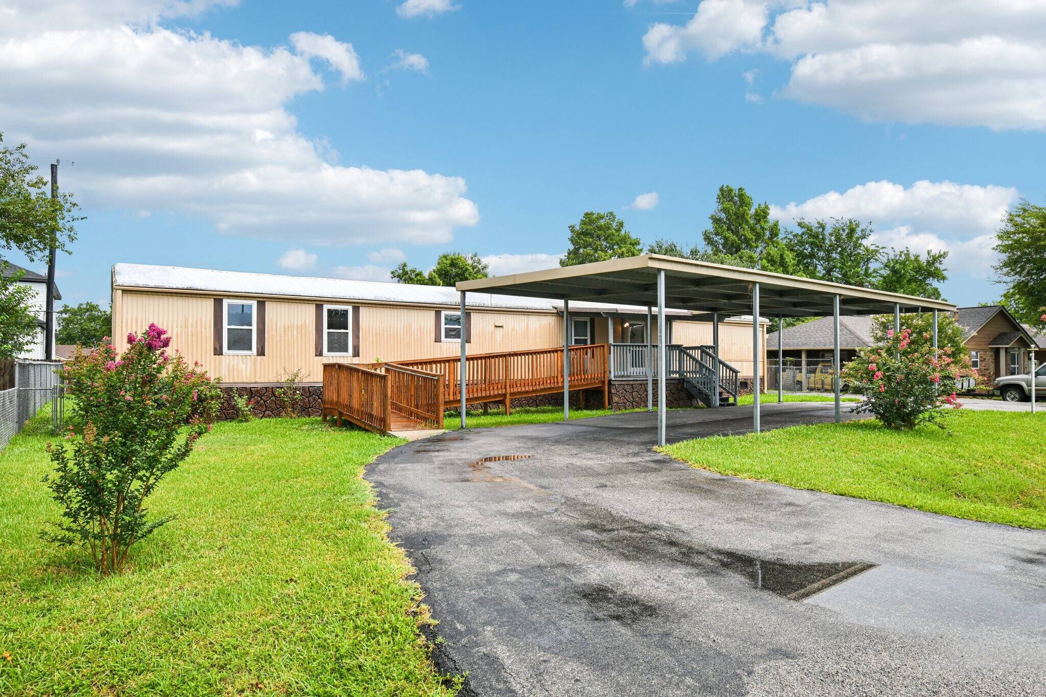 La Porte, TX 77571,10629 Bois D Arc ST