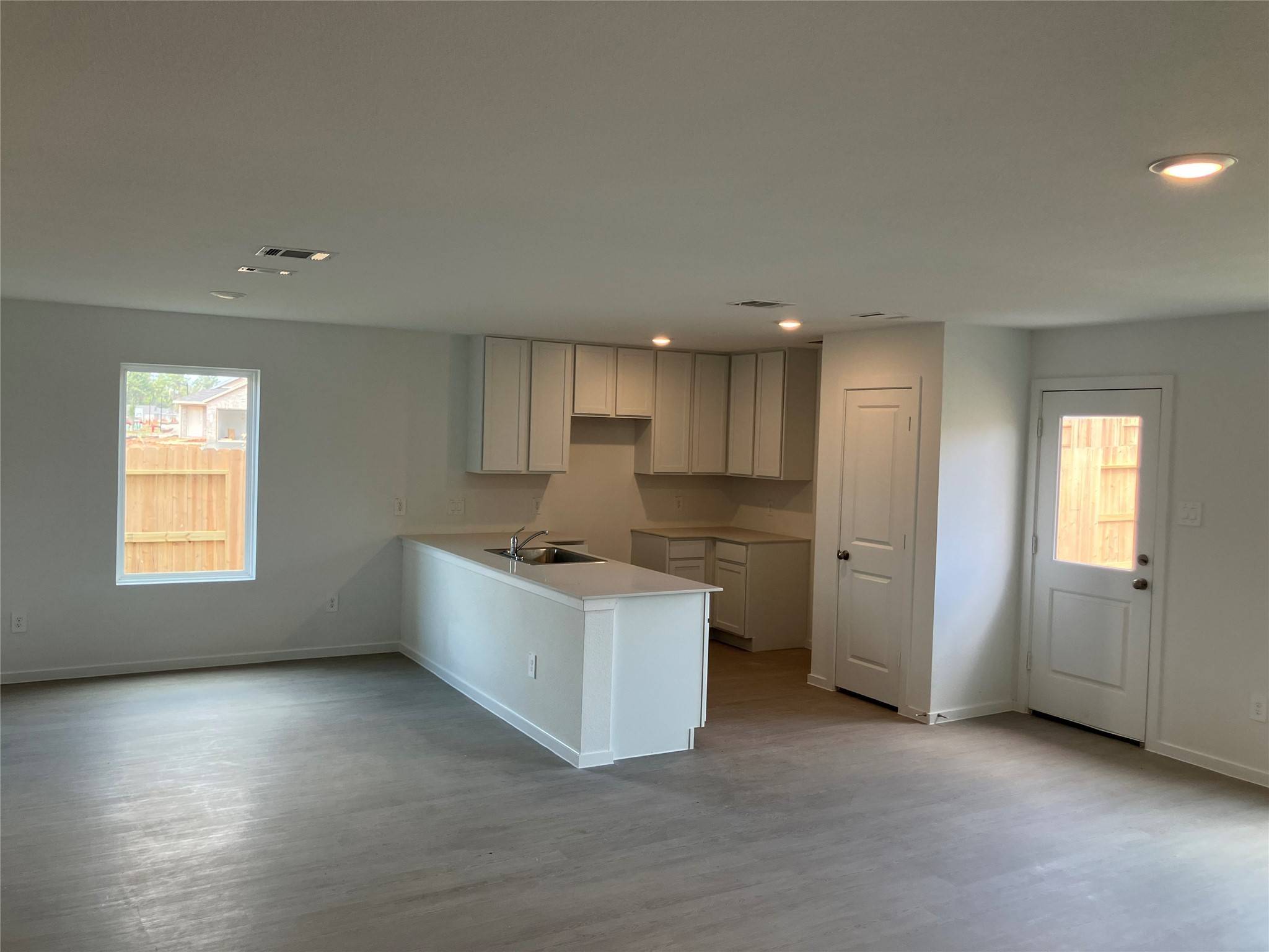 Crosby, TX 77532,20155 Iron Winds ST