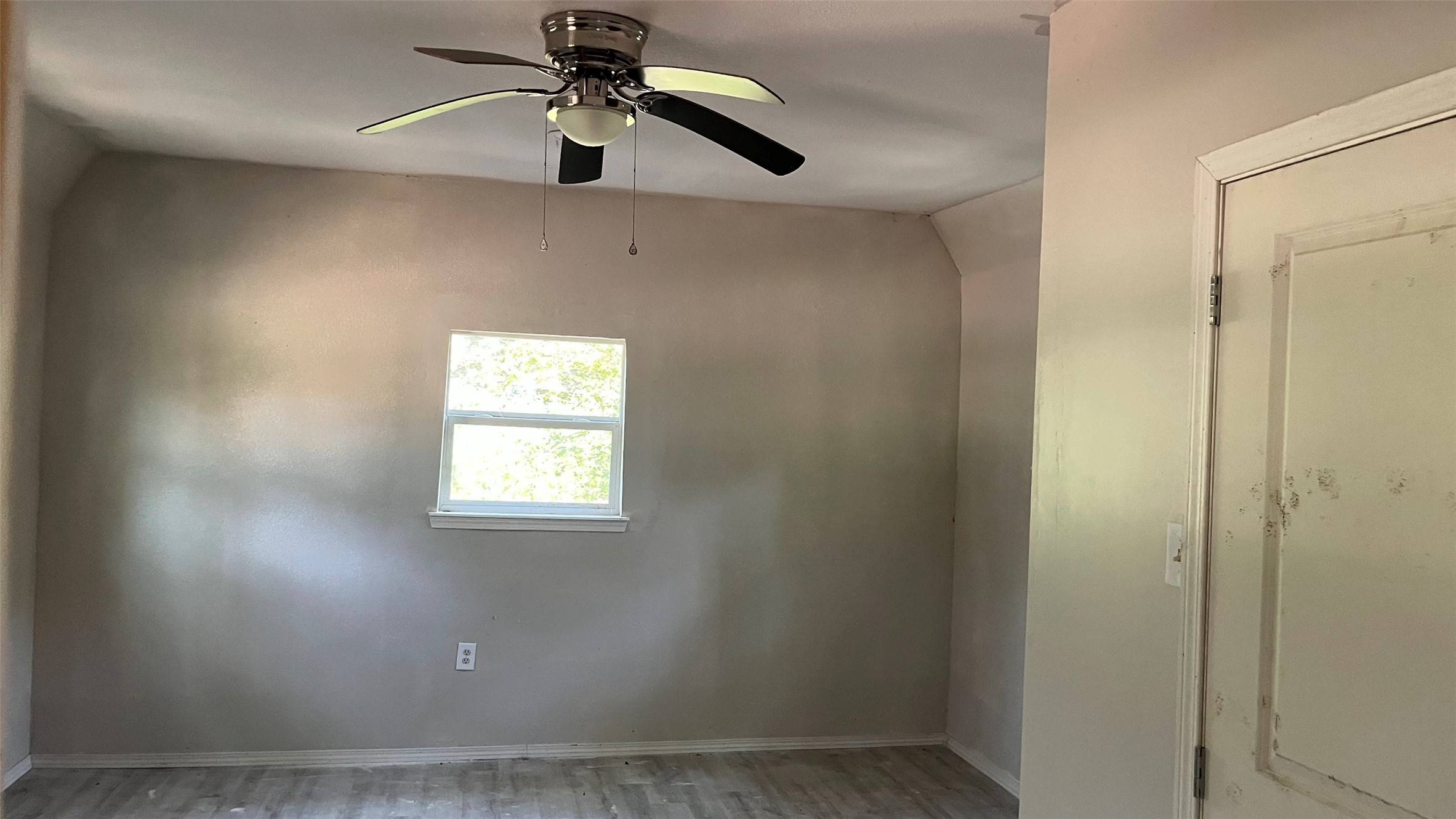 Livingston, TX 77351,328 W Sherwood DR