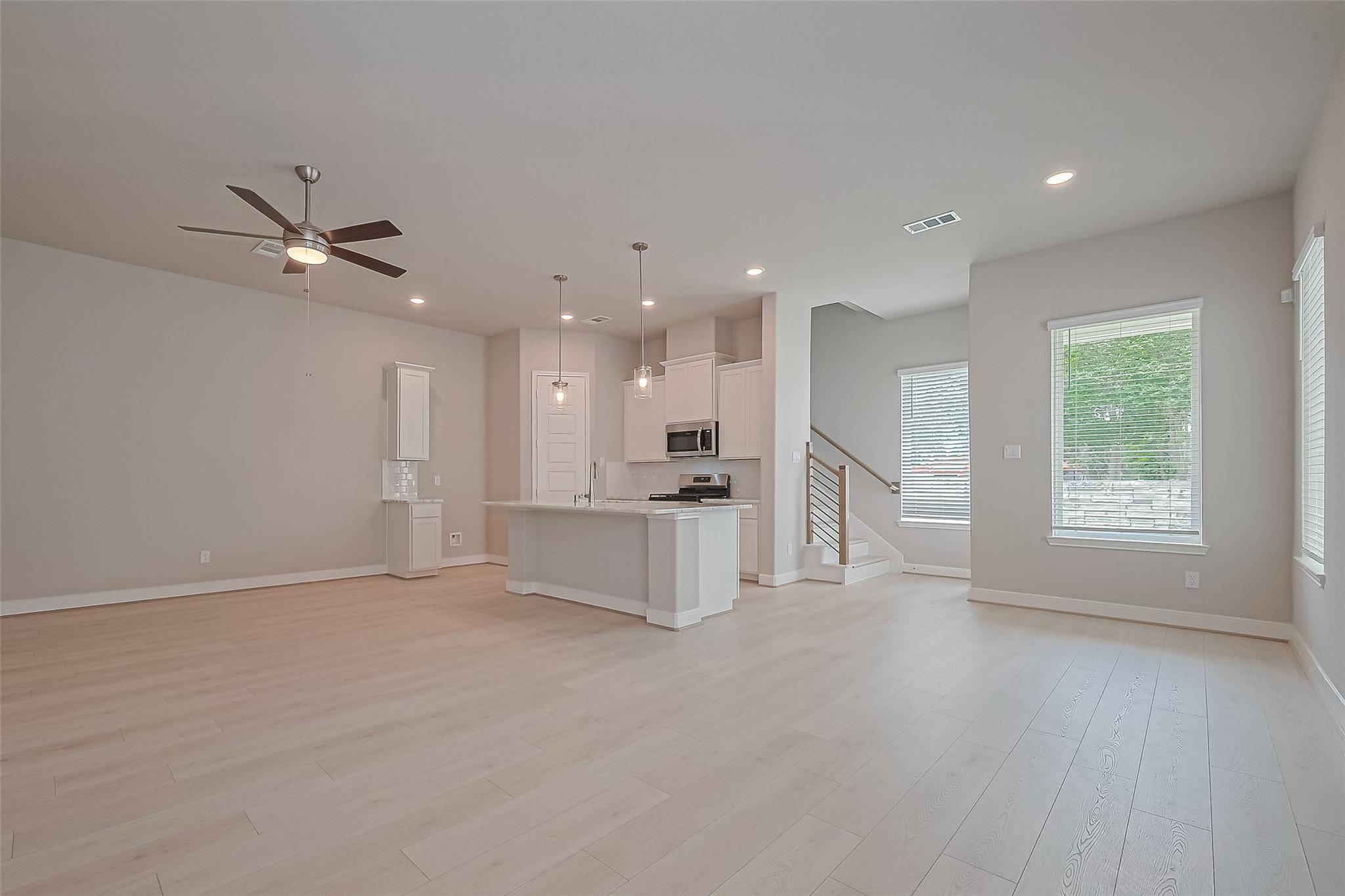 Houston, TX 77055,8933 Grovner PL