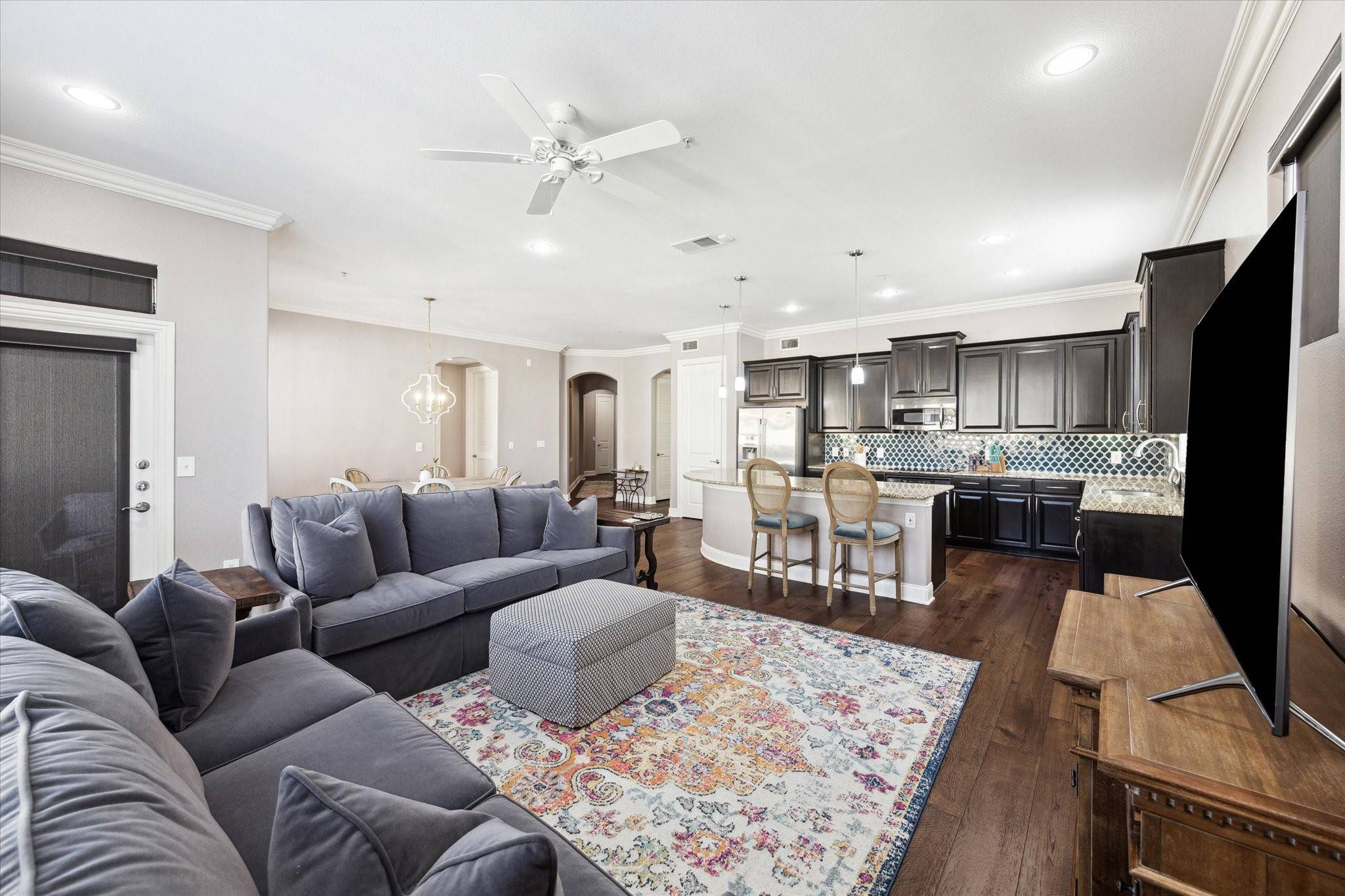 Houston, TX 77098,2120 Kipling ST #304
