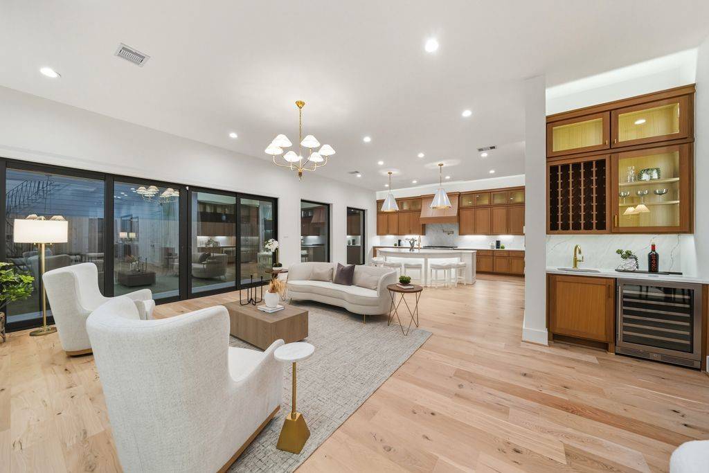 West University Place, TX 77005,6124 Lake ST