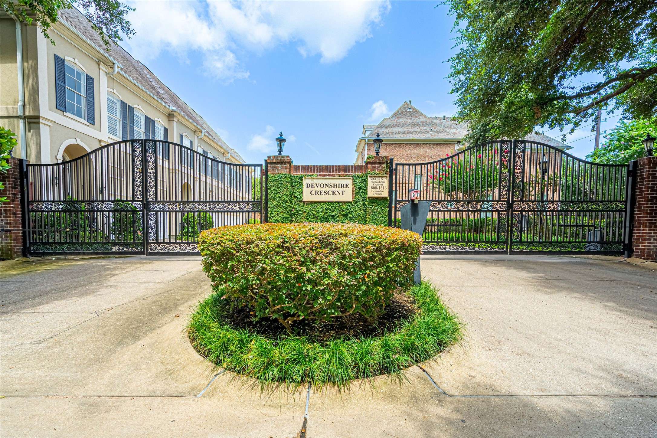 Houston, TX 77030,1814 Staffordshire CRES