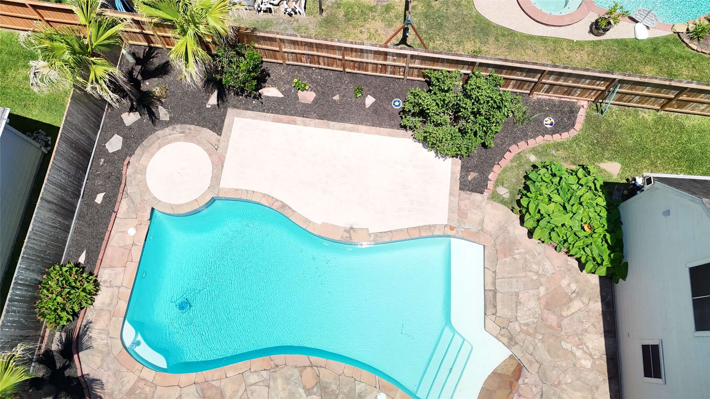 Friendswood, TX 77546,811 Piney Ridge DR
