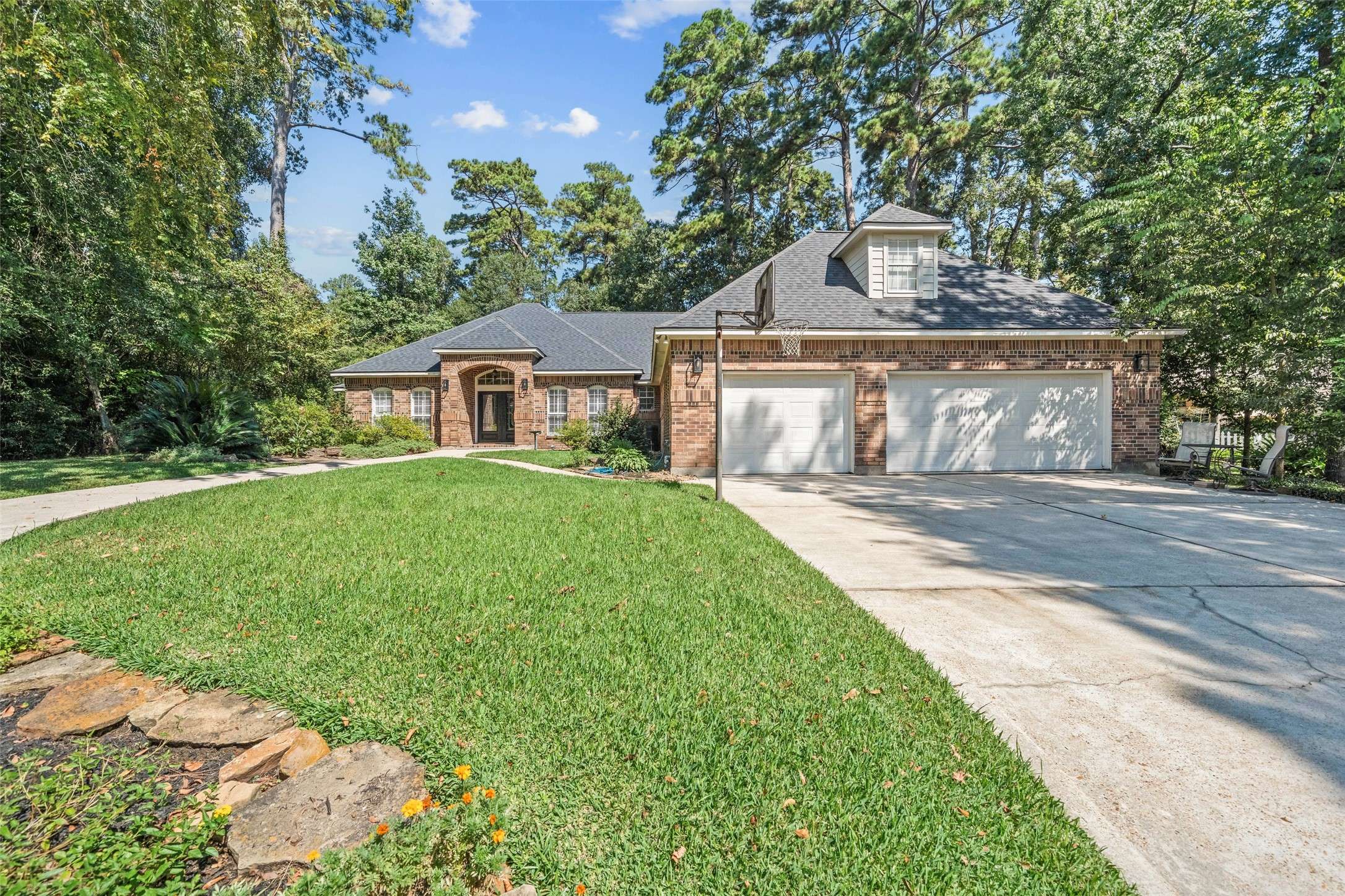 Conroe, TX 77356,104 S Park DR