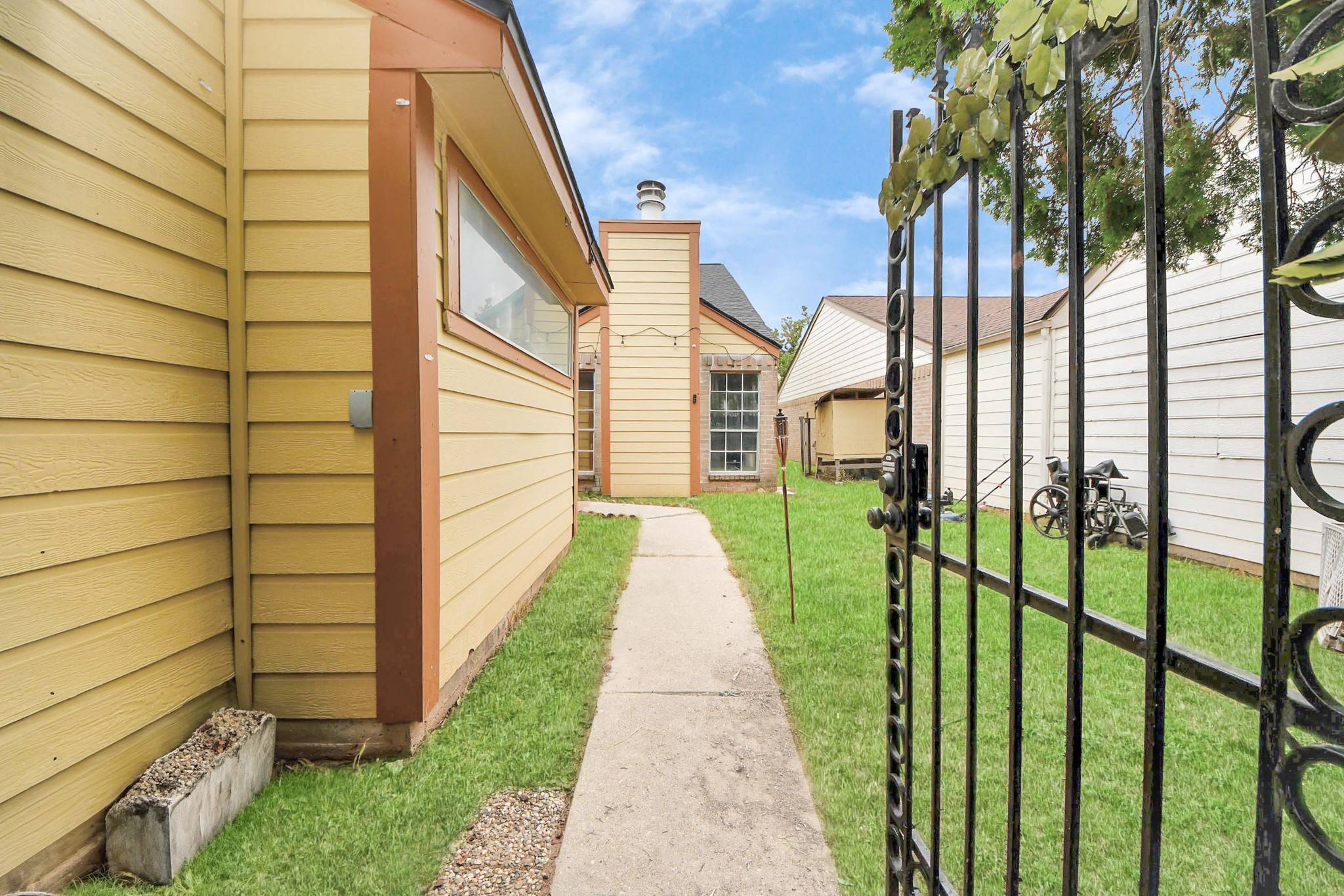 Houston, TX 77099,11842 Plumbrook DR