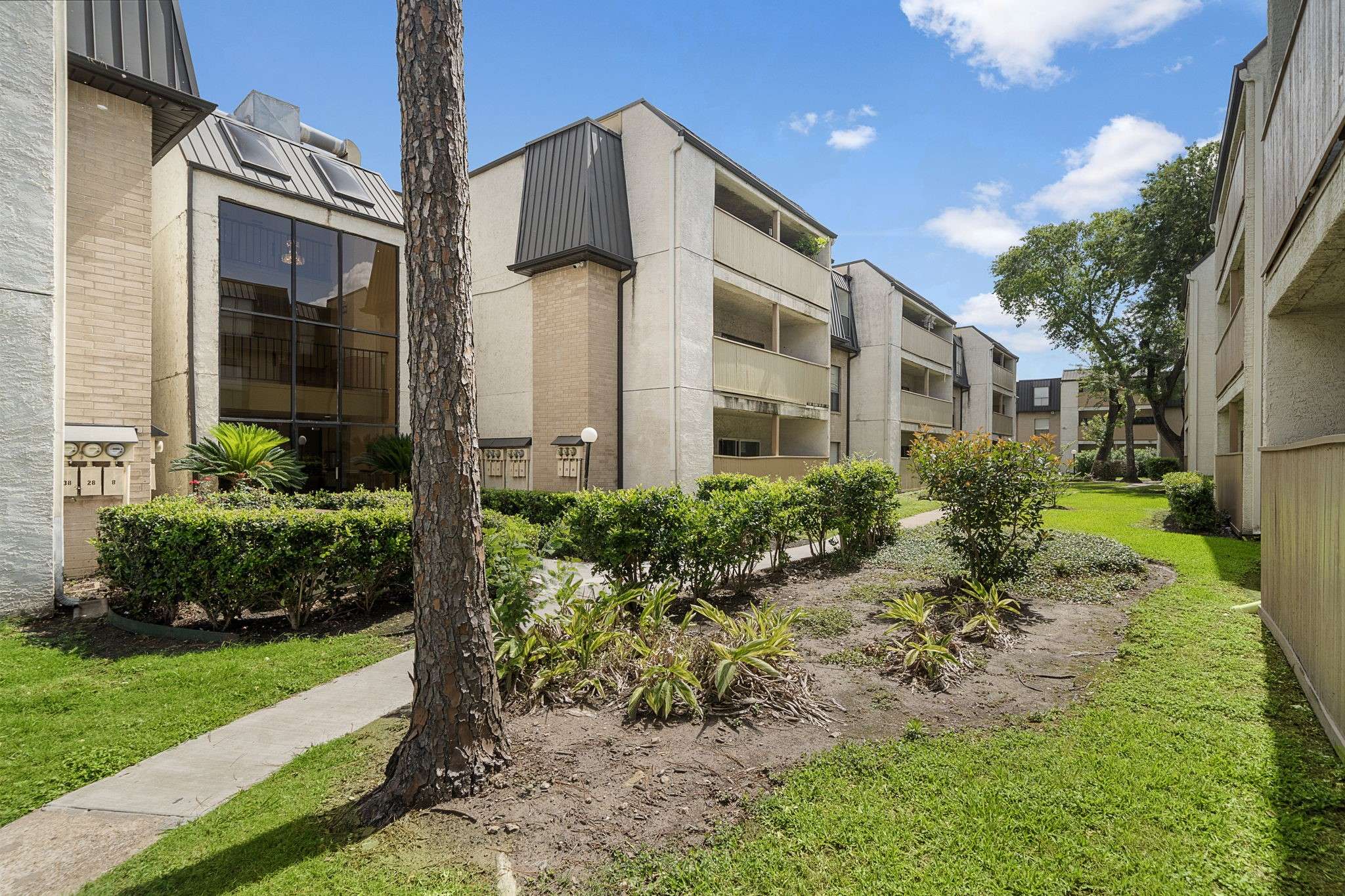 Houston, TX 77054,8429 Hearth DR #8