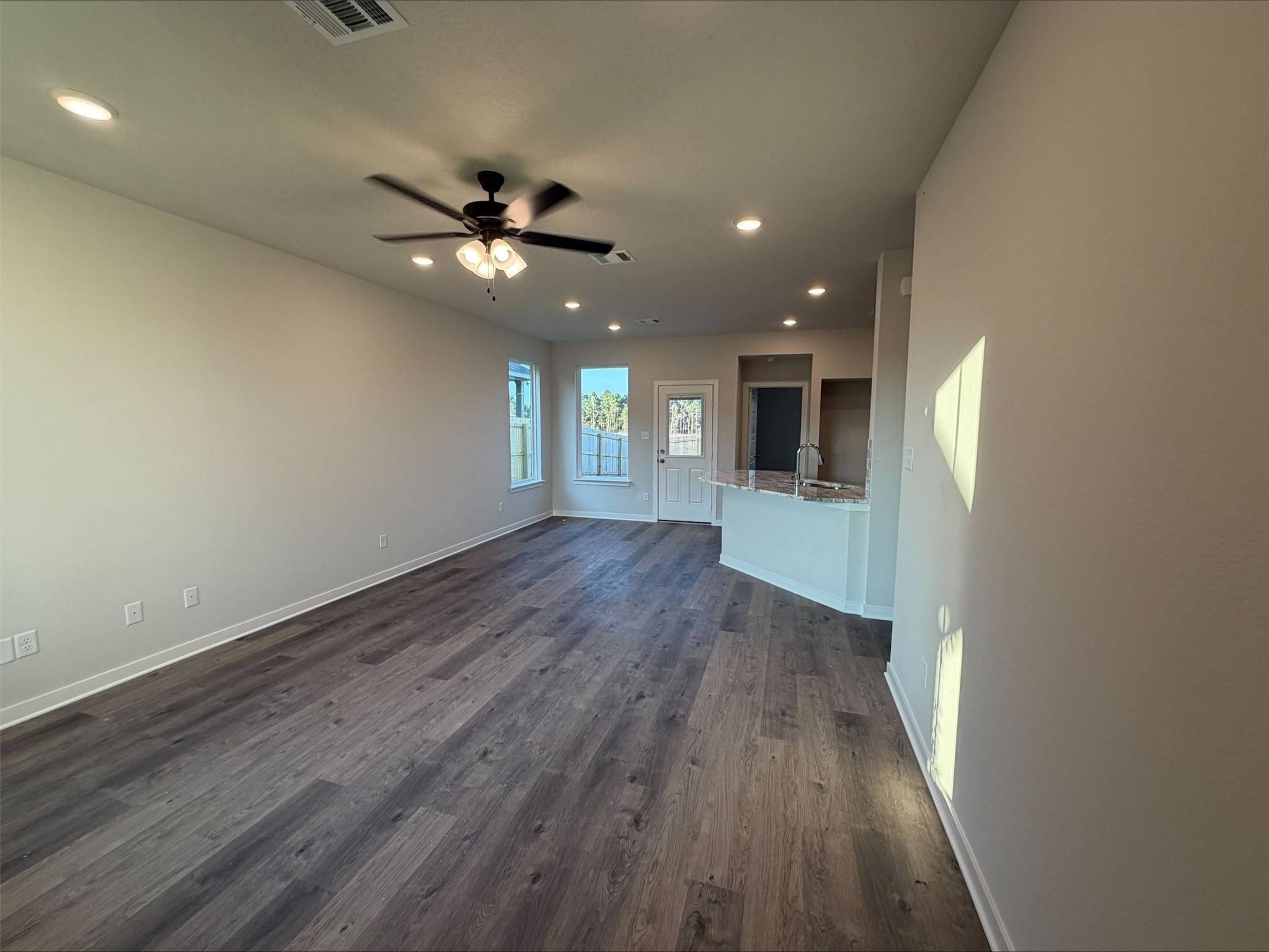 Huntsville, TX 77320,146 Overhill DR