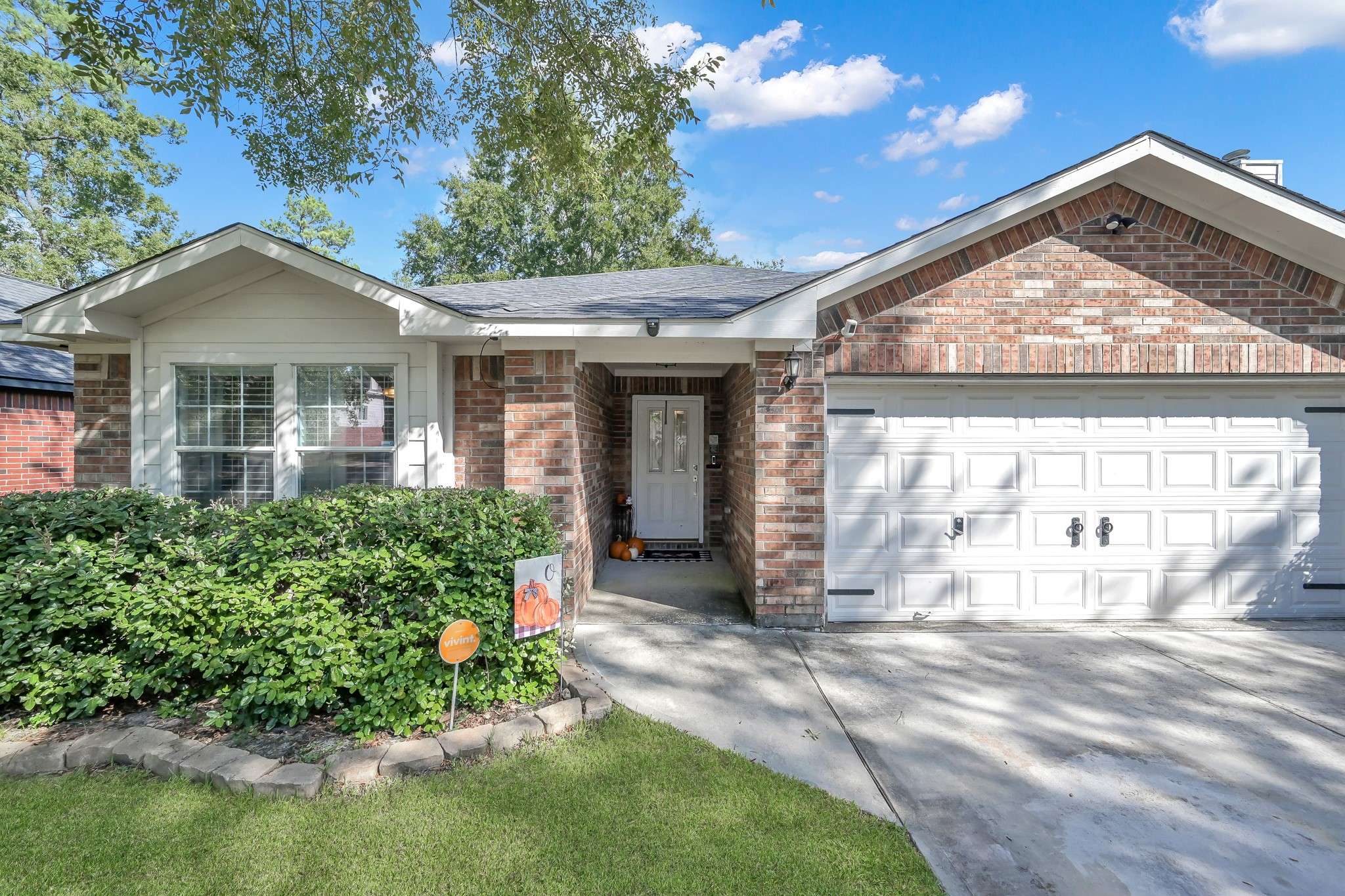 The Woodlands, TX 77385,123 Genesee Ridge DR