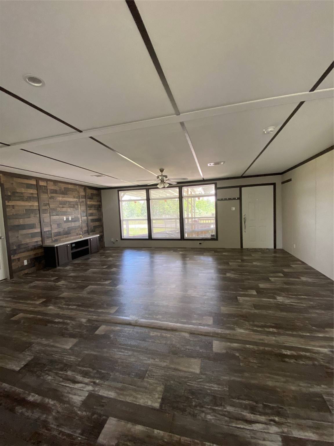 Cleveland, TX 77327,304 Road 5242
