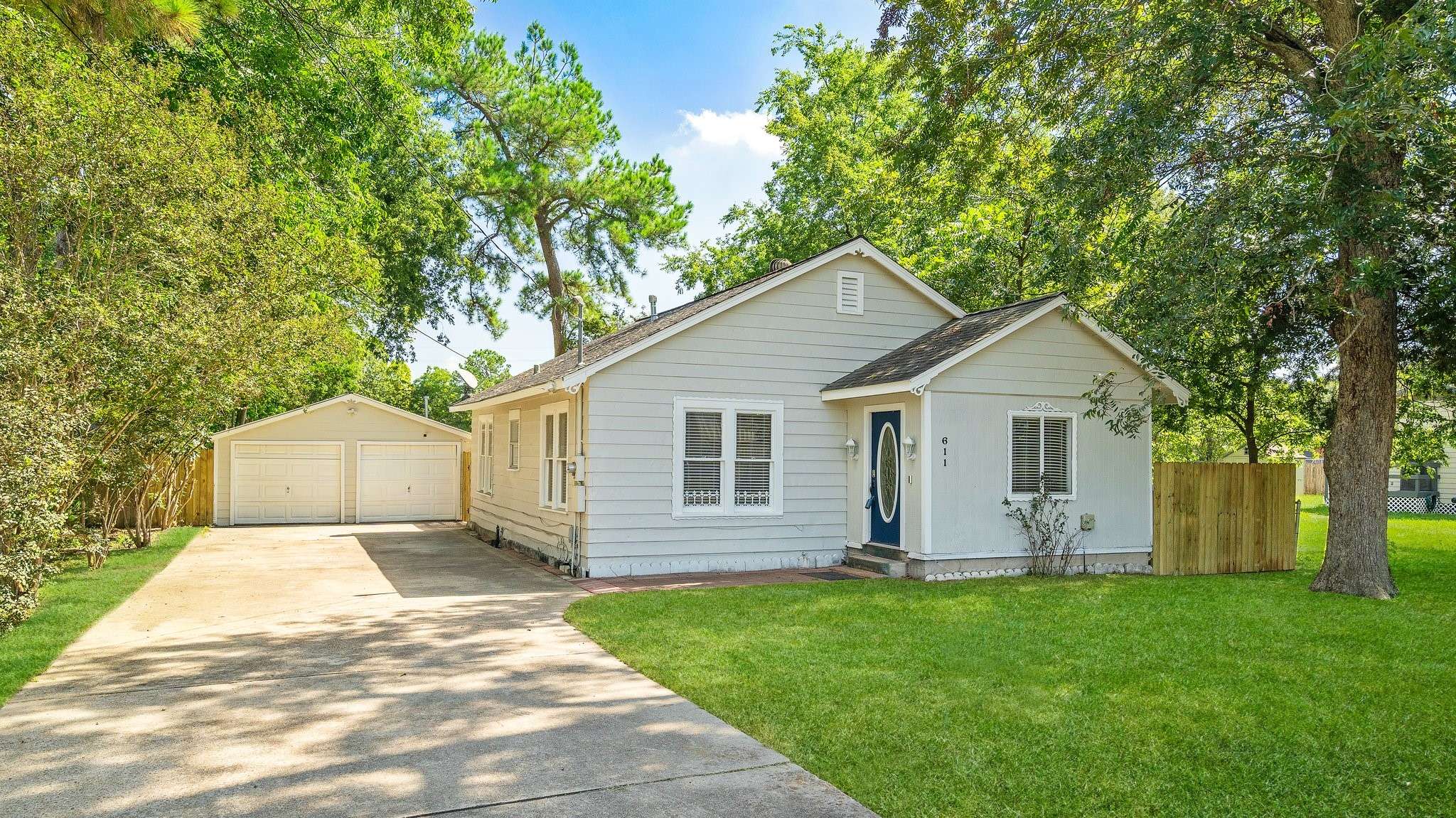 Tomball, TX 77375,611 S Cherry Street