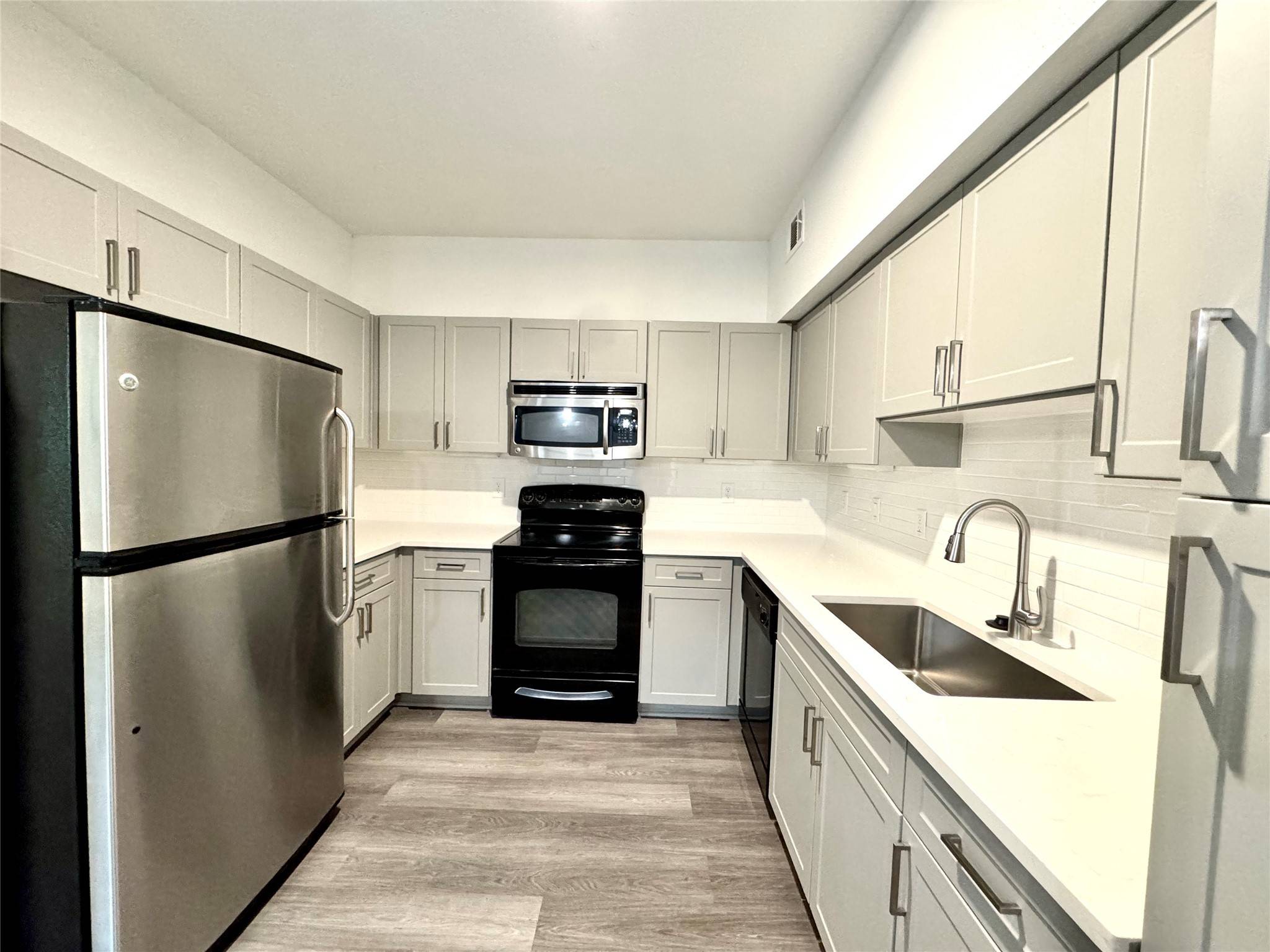 Houston, TX 77027,3333 Weslayan st ST #1113