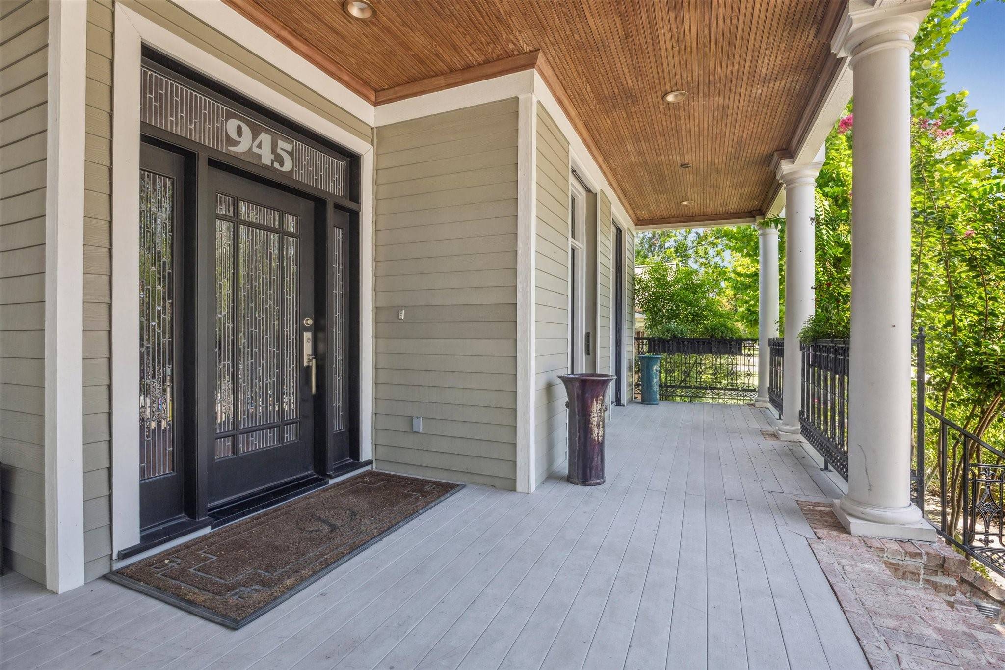 Houston, TX 77008,945 Waverly ST