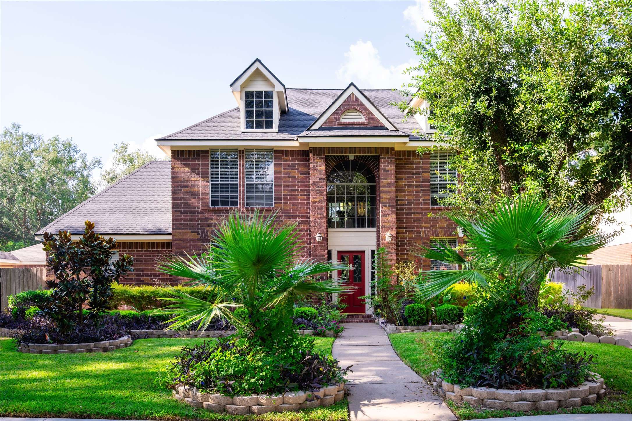 Sugar Land, TX 77478,3207 Vista Lake DR