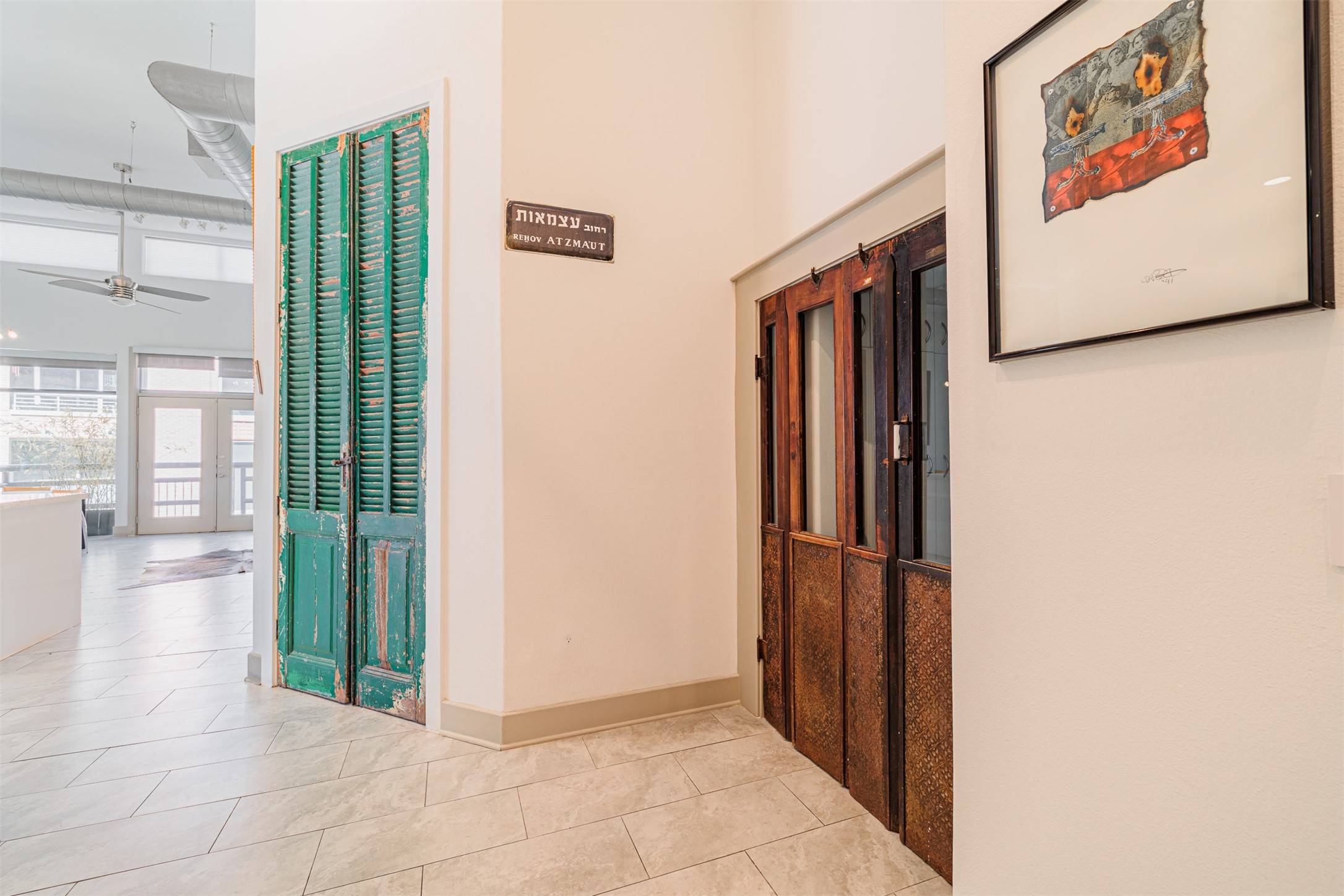 Houston, TX 77056,1901 Post Oak BLVD #4102