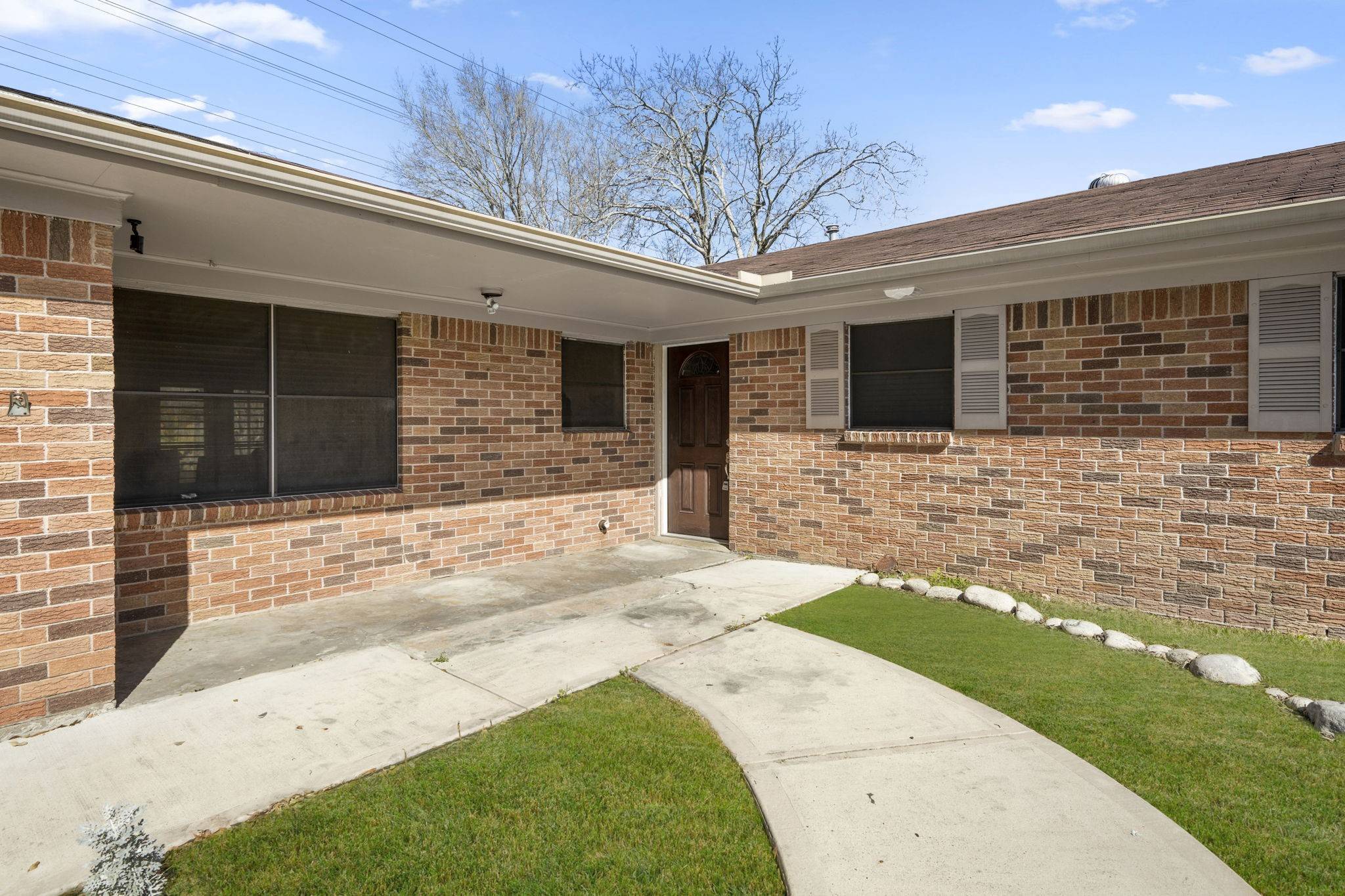Baytown, TX 77521,604 Scenic DR