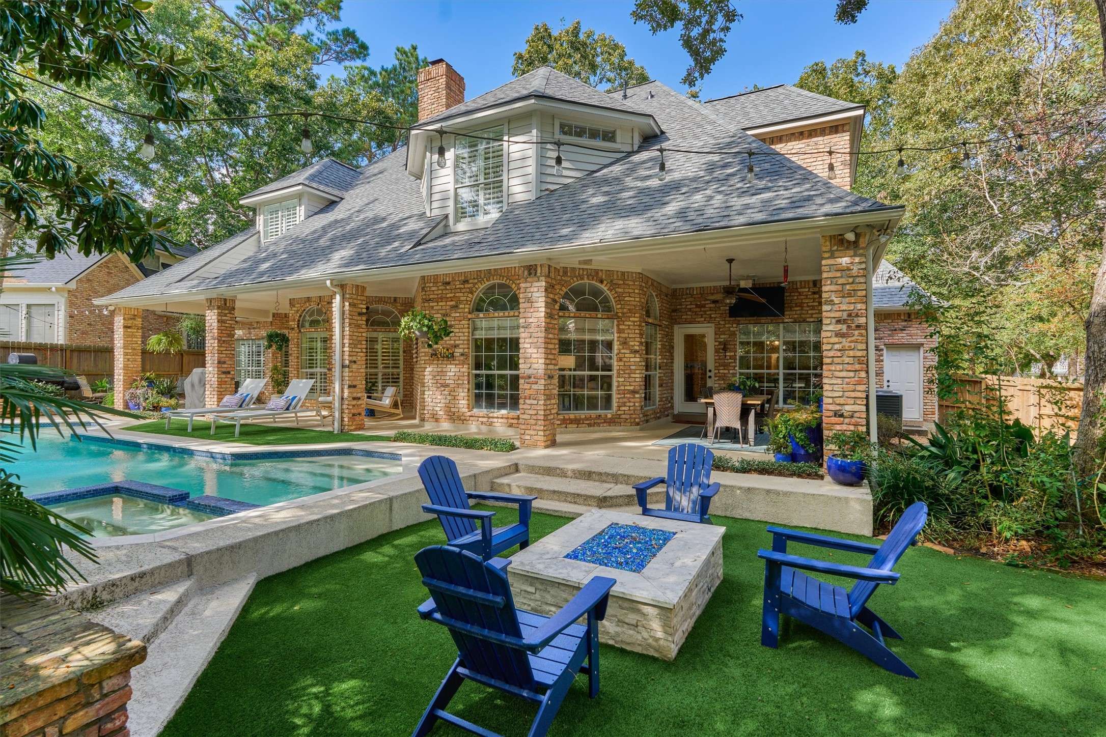 The Woodlands, TX 77381,95 Wind Ridge CIR