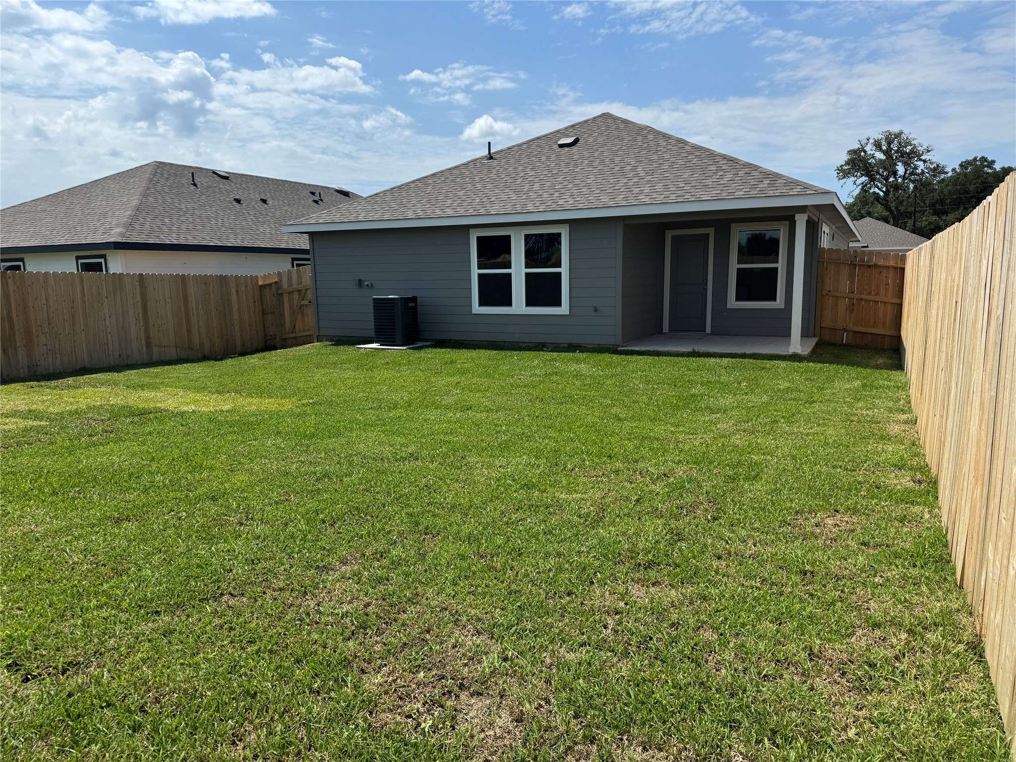 Brenham, TX 77833,1228 Wilkins Valley ST