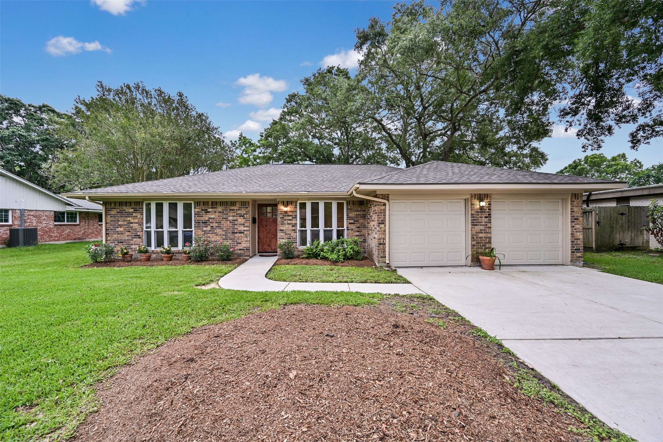 Houston, TX 77062,1406 Neptune LN