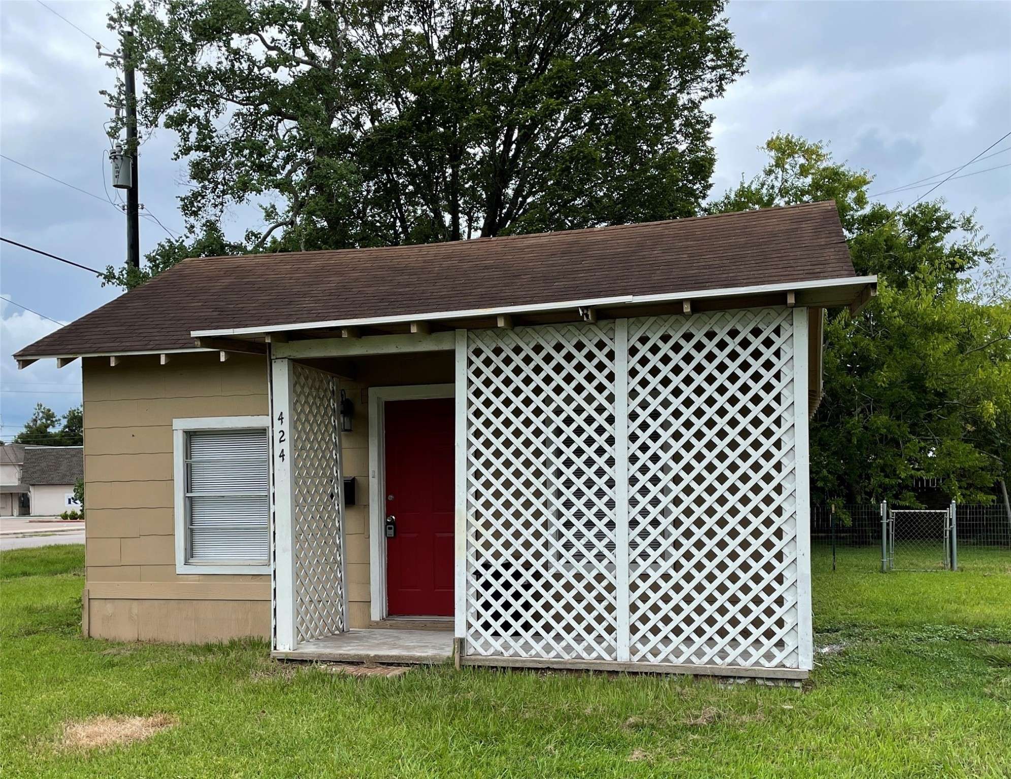 Clute, TX 77531,424 Thomas ST