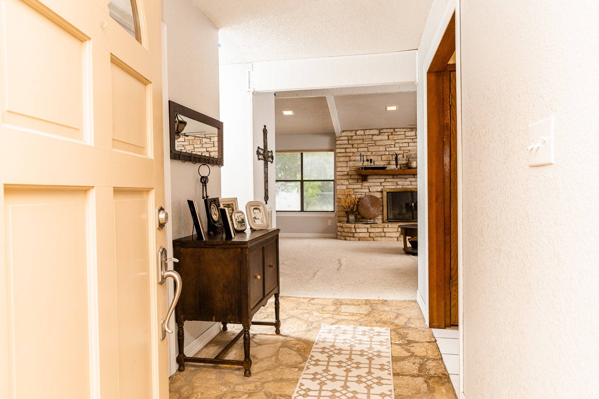 Giddings, TX 78942,1092 County Road 227