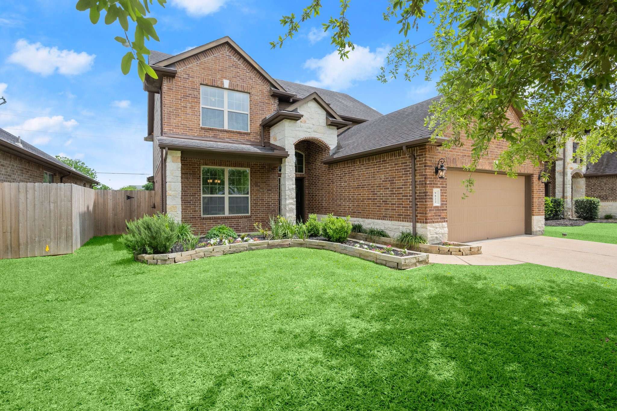 Richmond, TX 77469,9822 Massanutten LN