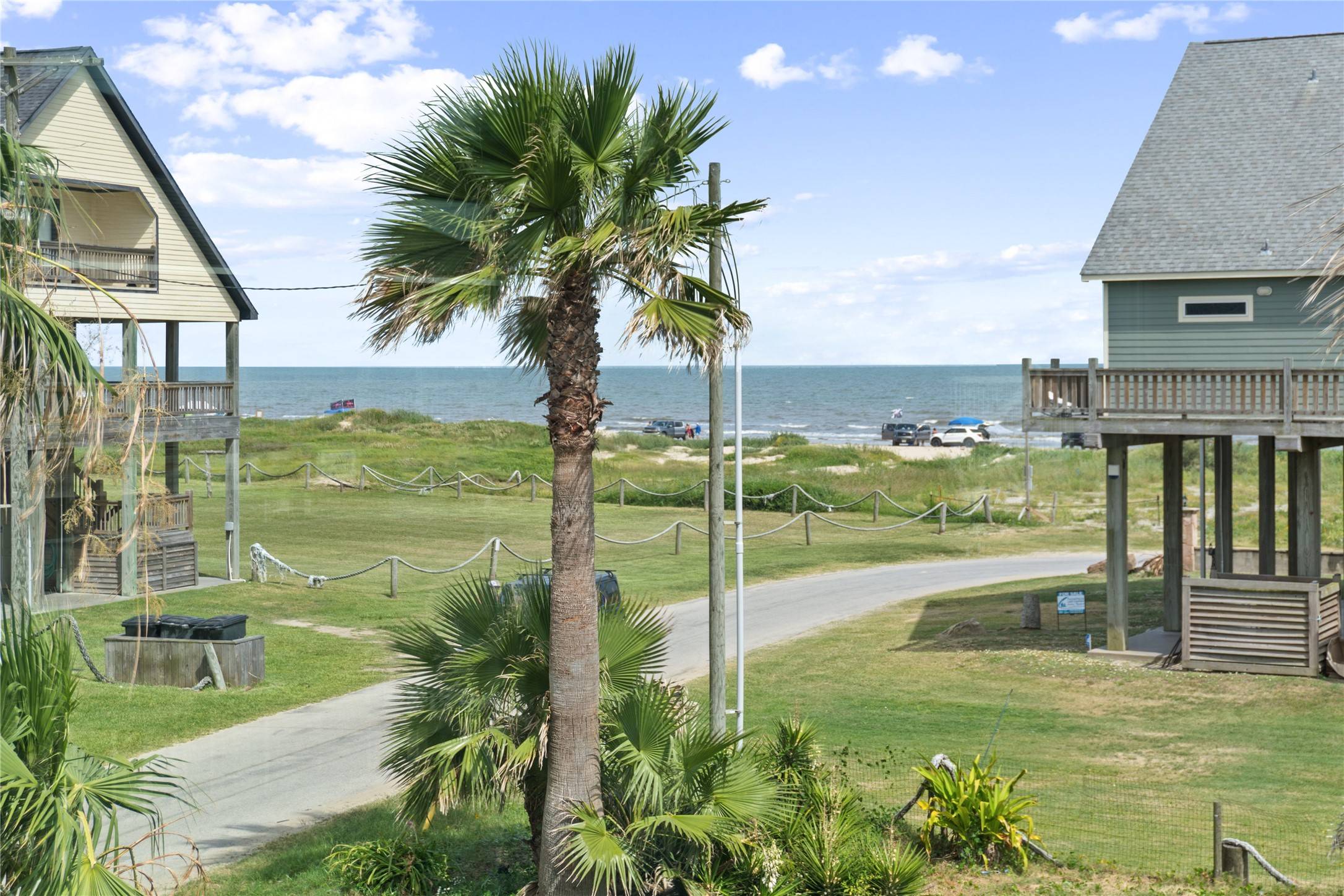 Crystal Beach, TX 77650,867 Bowers LN