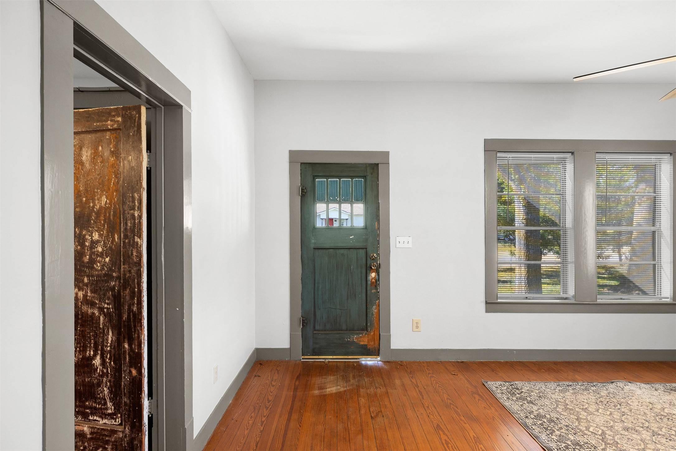 Caldwell, TX 77836,1002 N Banks Street