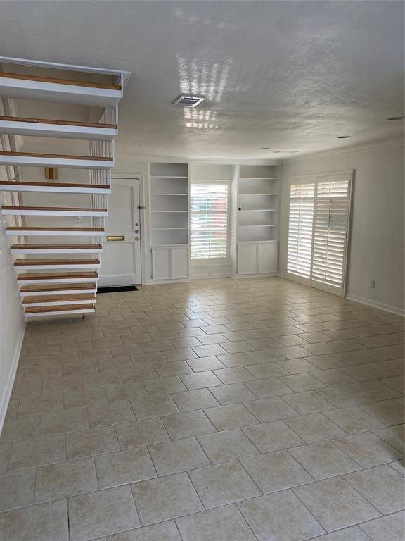 Houston, TX 77057,2635 Marilee LN #2635