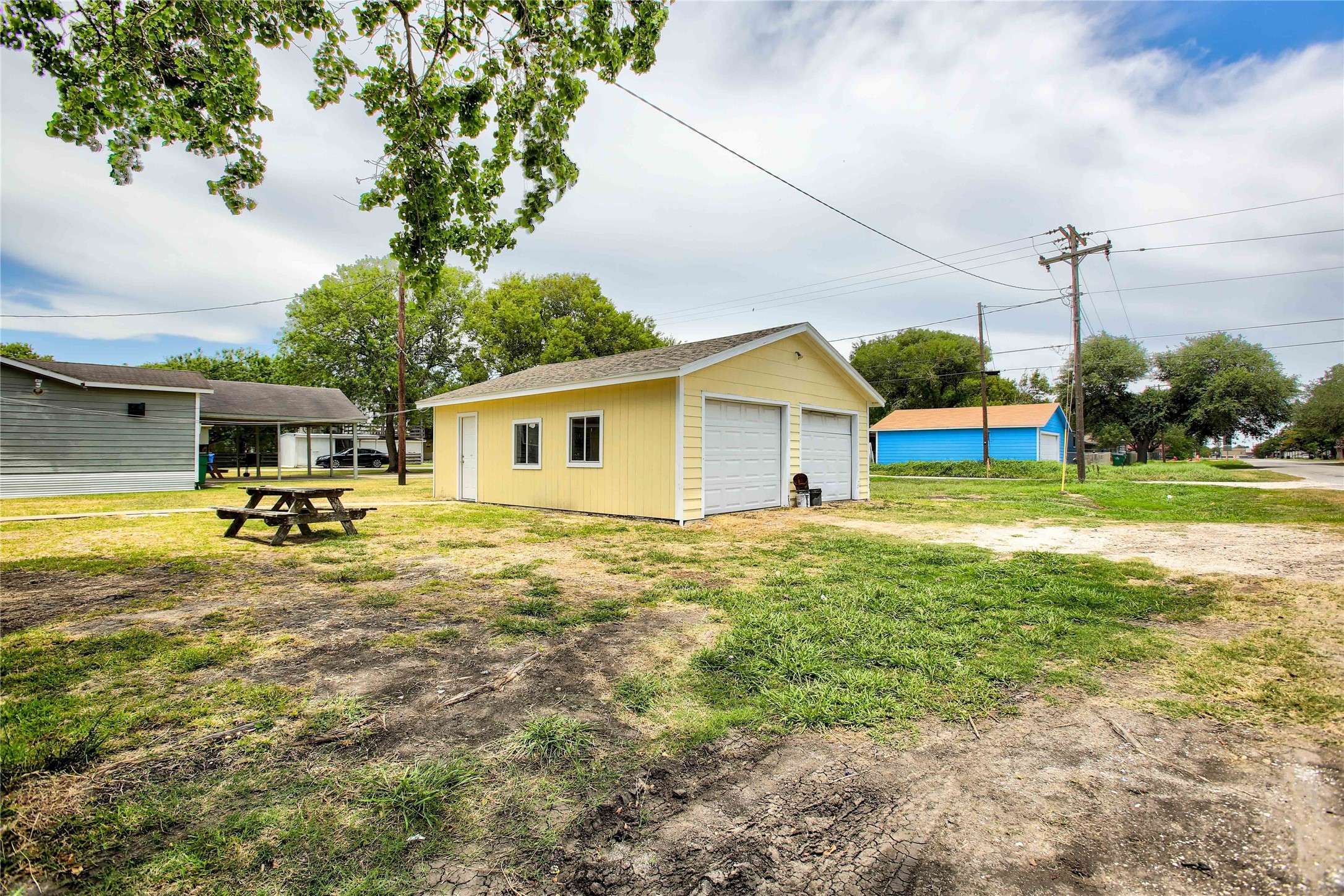 Palacios, TX 77465,300 Perryman AVE