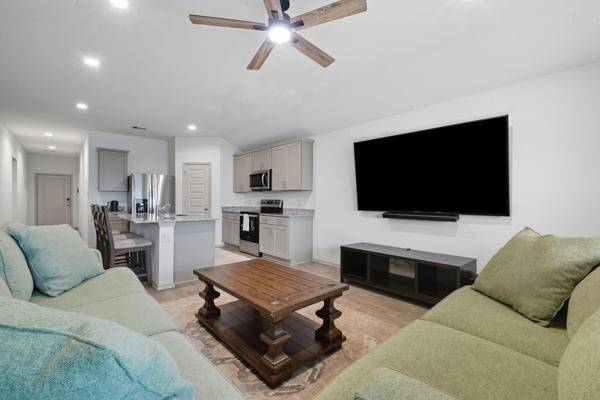 Sealy, TX 77474,1137 Buffalograss