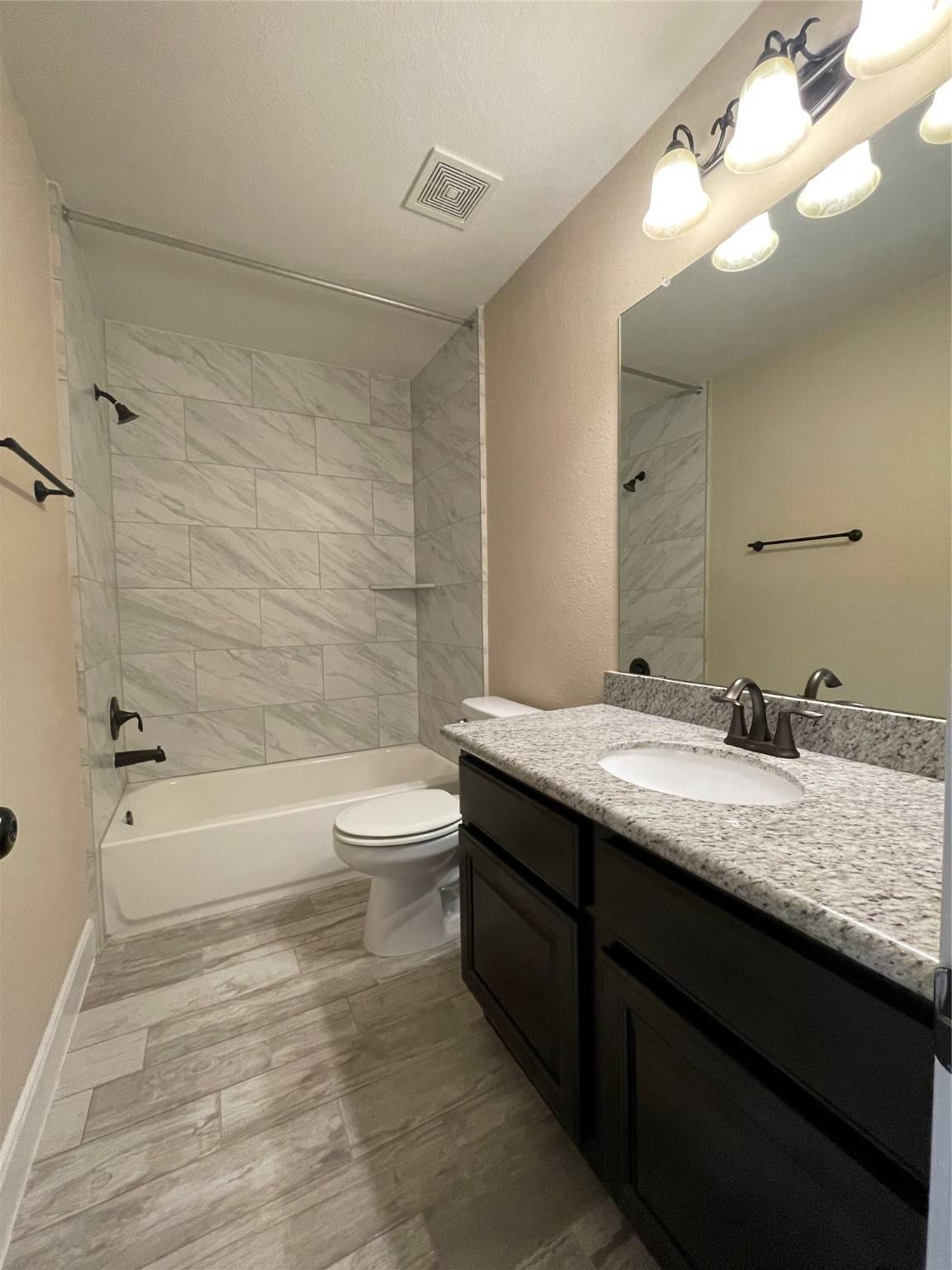 Tomball, TX 77375,8406 Willow Gables CT