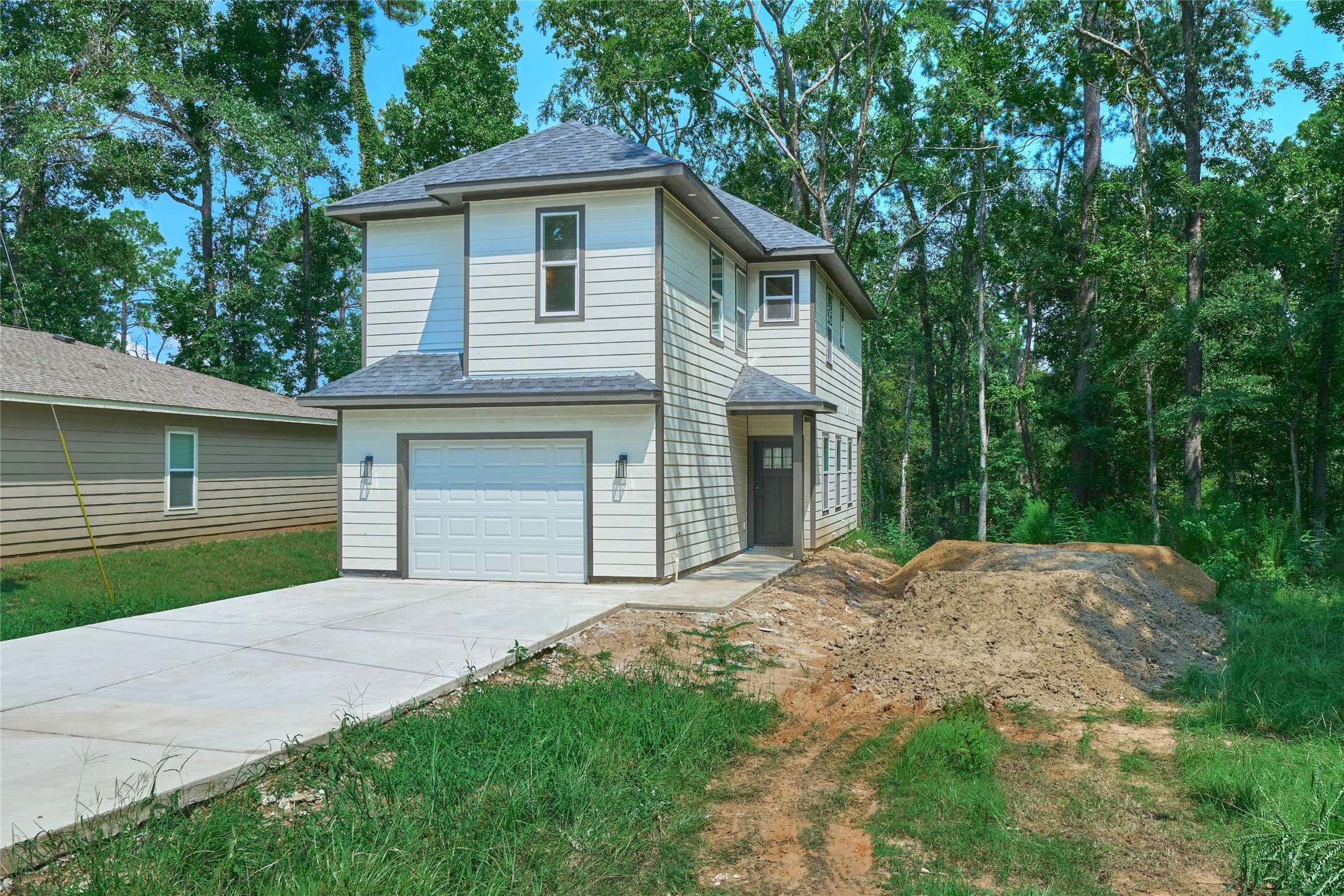 Livingston, TX 77351,140 Oak CIR