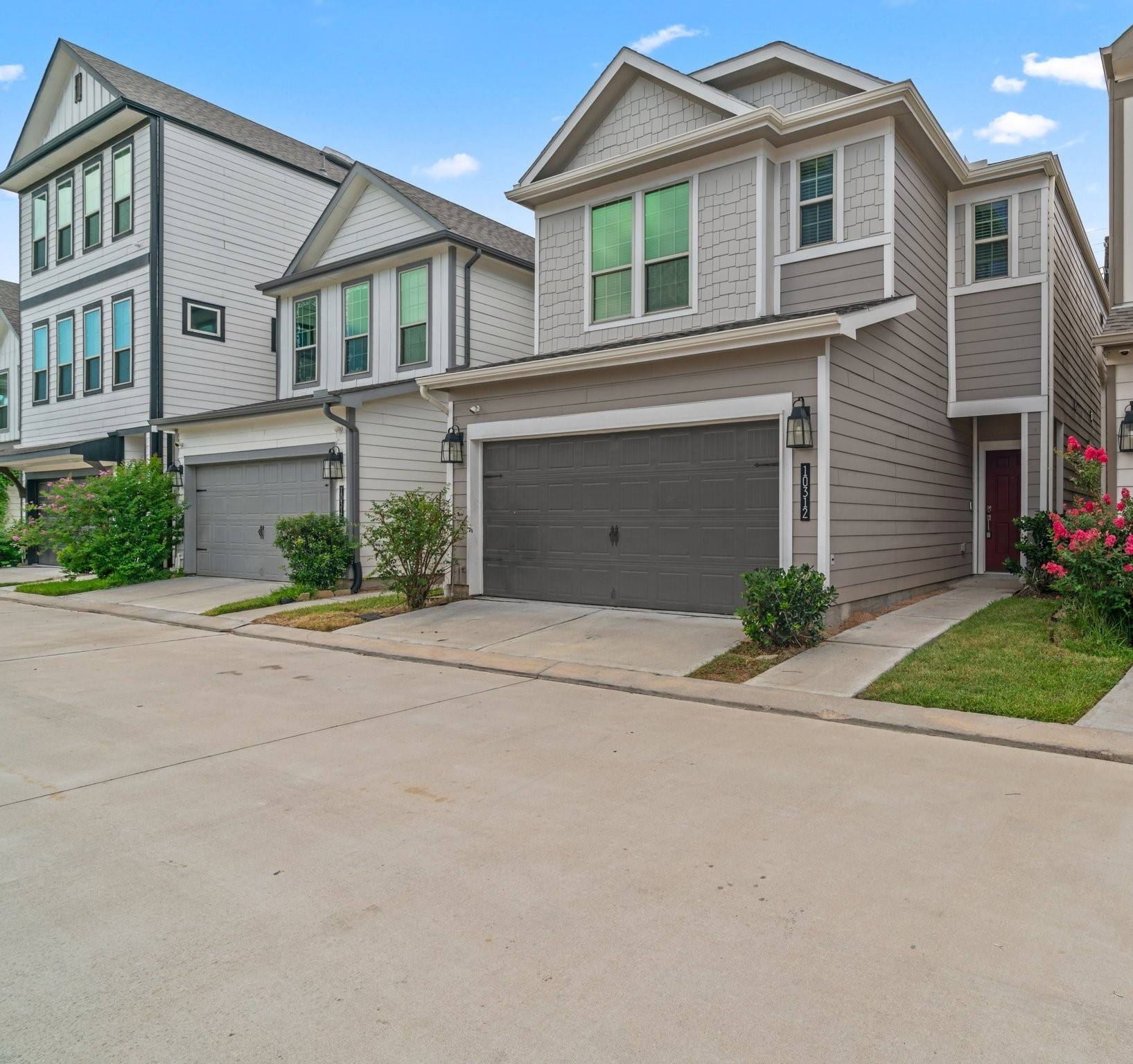 Houston, TX 77025,10312 Marston Vineyard DR