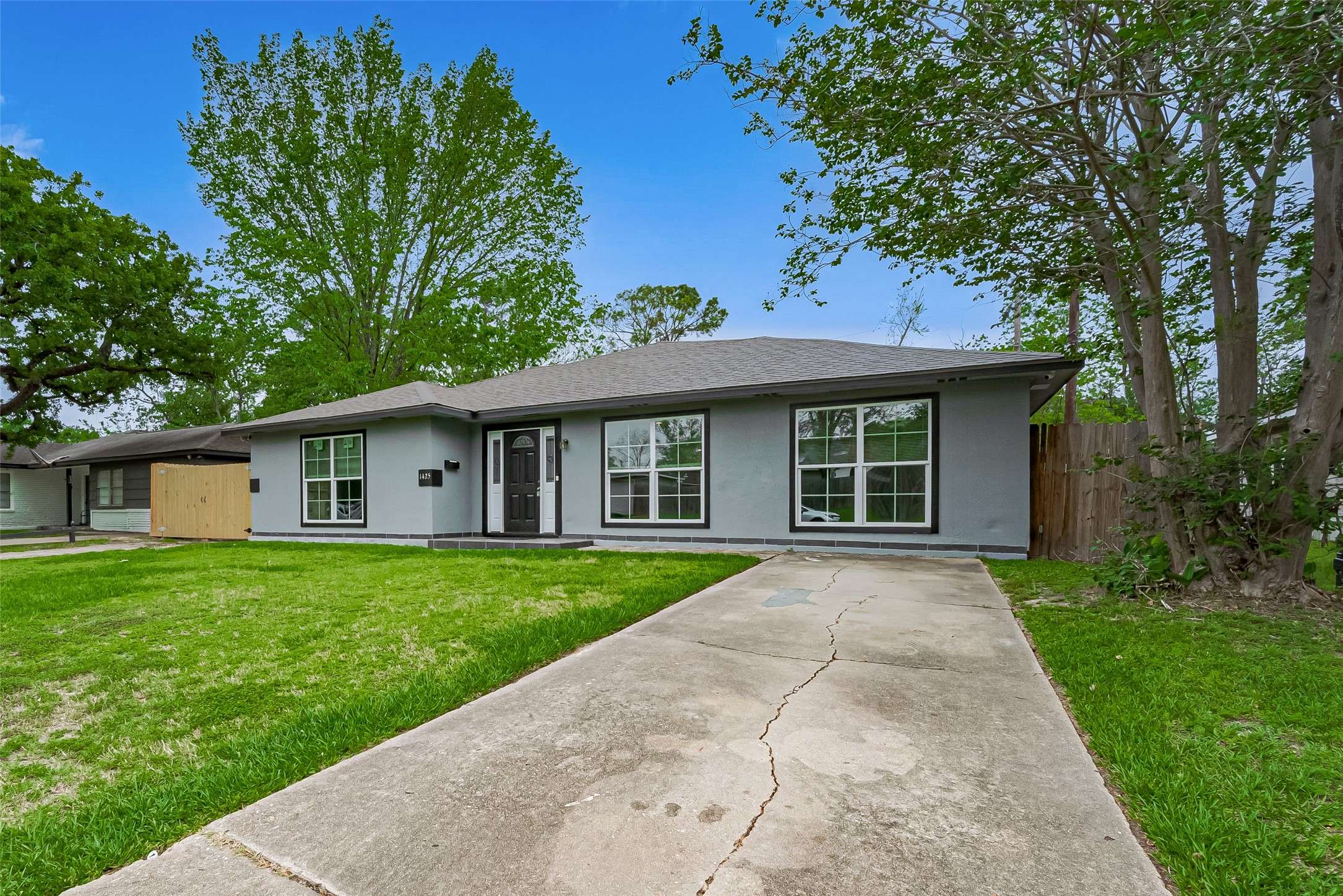 Houston, TX 77055,1425 Confederate RD