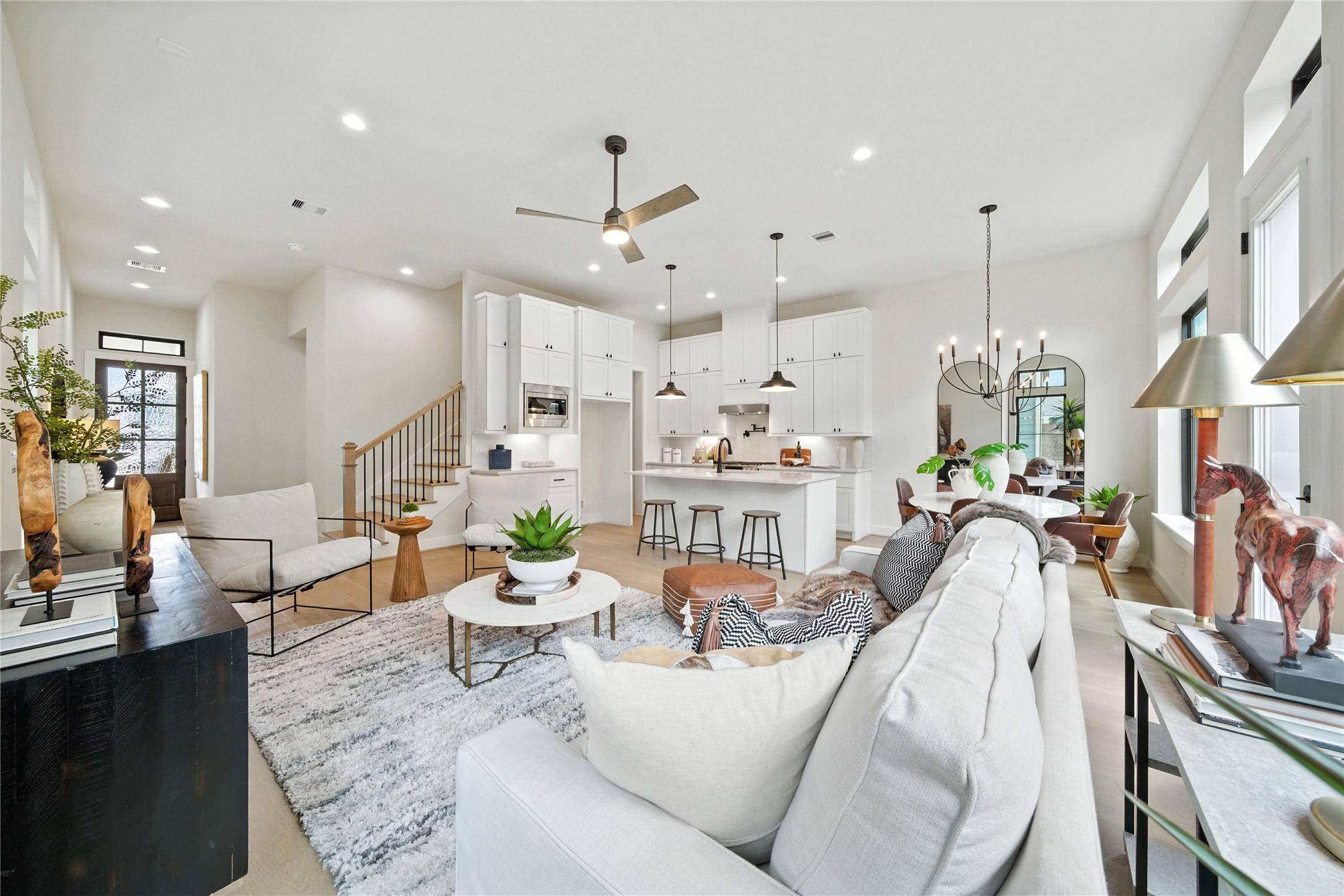 Houston, TX 77055,1711 Bologna LN