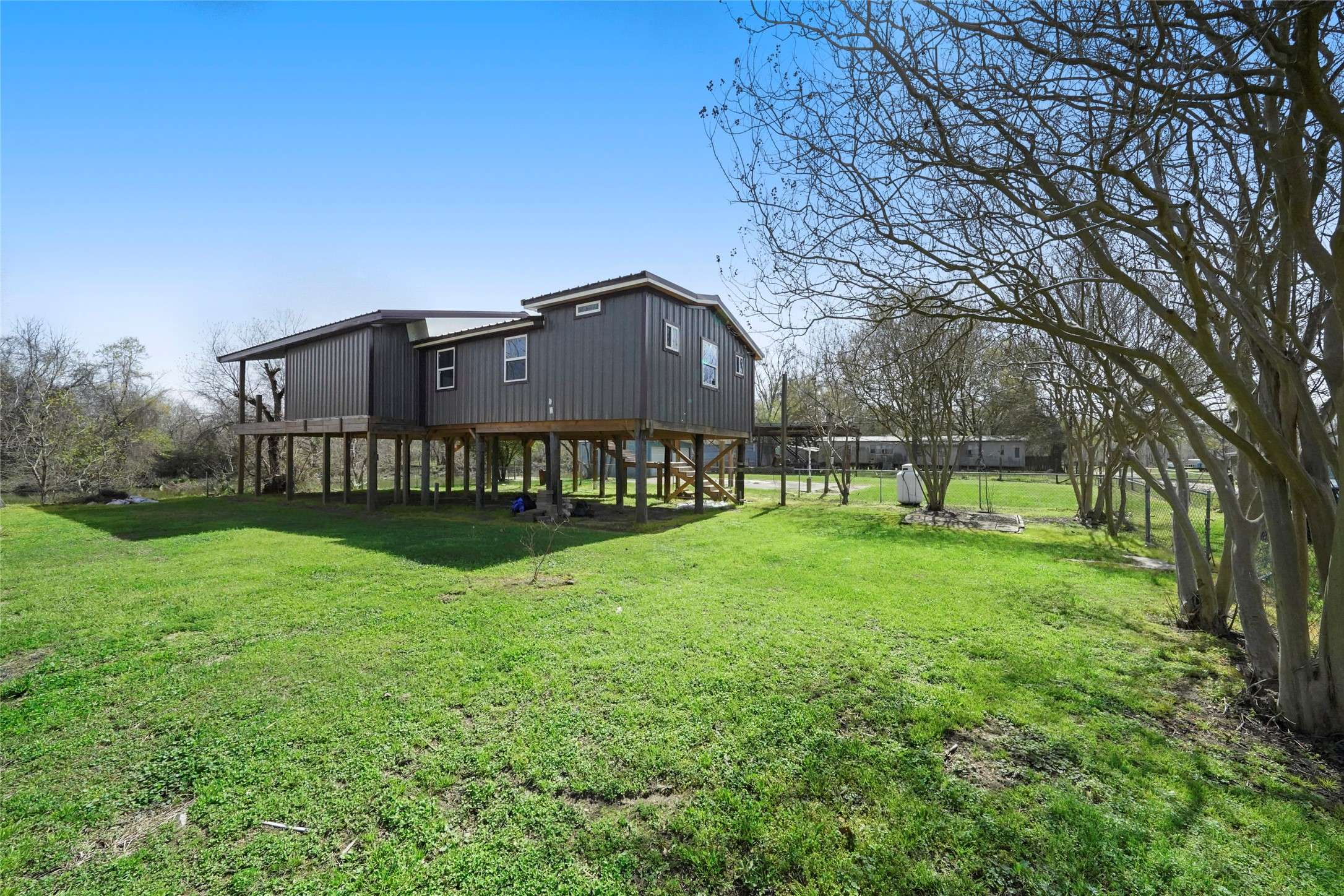 Trinity, TX 75862,574 River Oaks DR