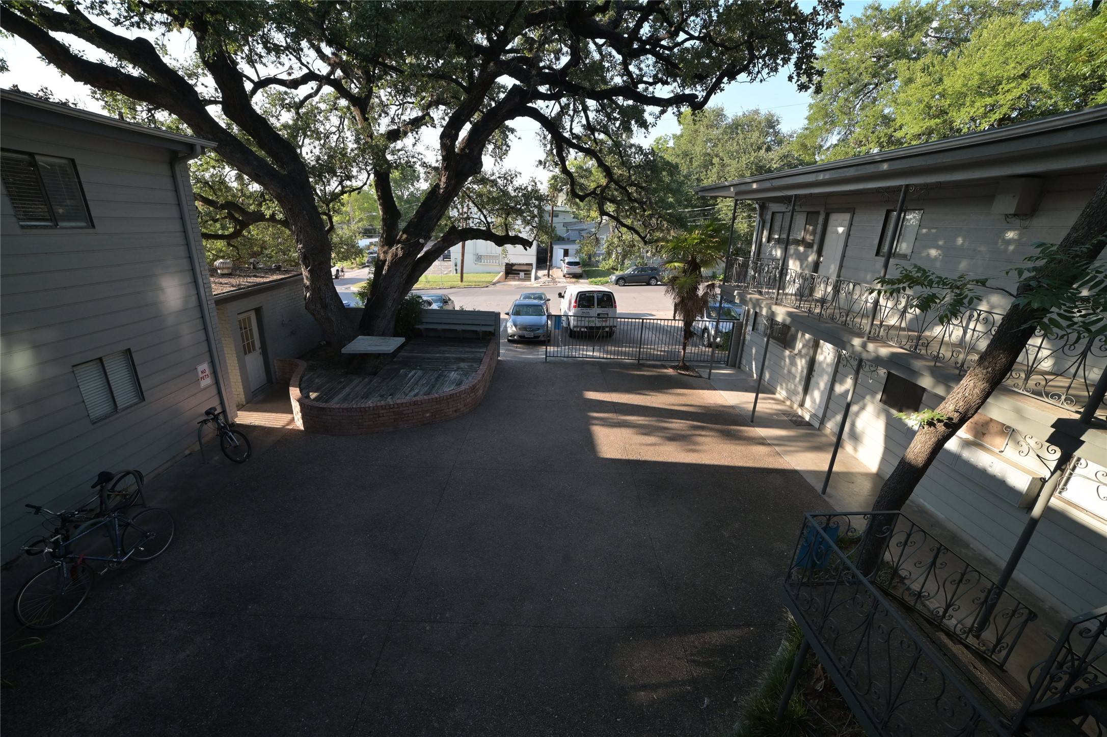 Austin, TX 78705,803 W 28th ST #205