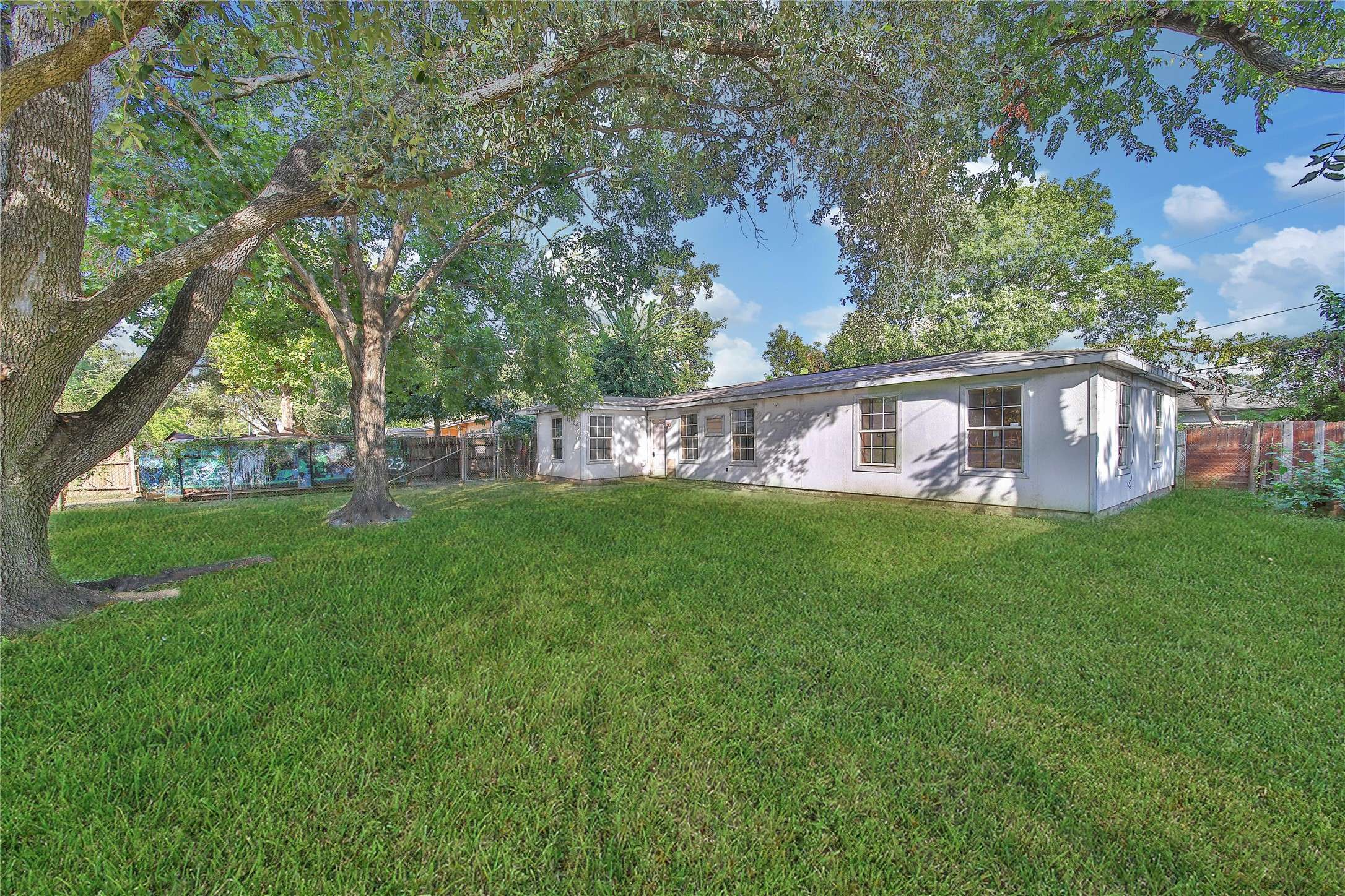 Houston, TX 77015,12709 Powell LN