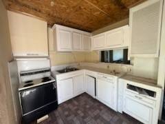 Houston, TX 77028,8010 Miley ST
