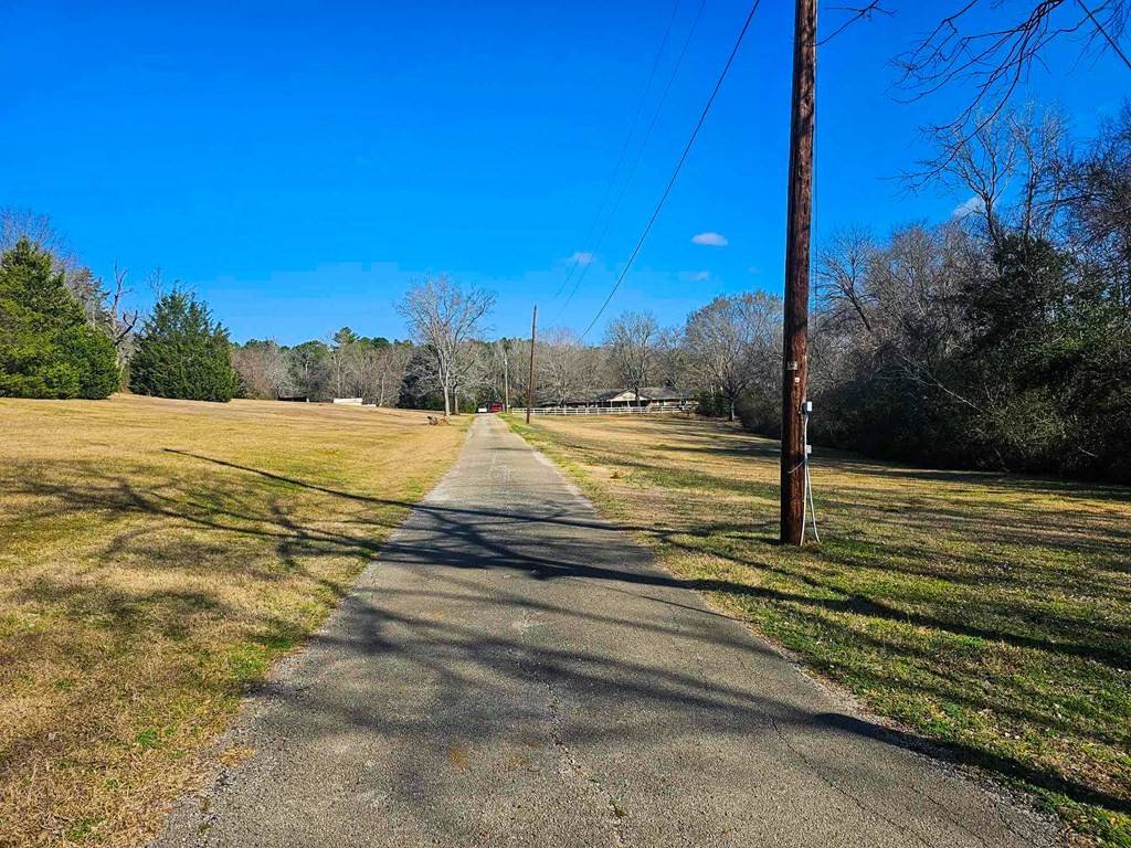 Palestine, TX 75801,517 An County Road 147