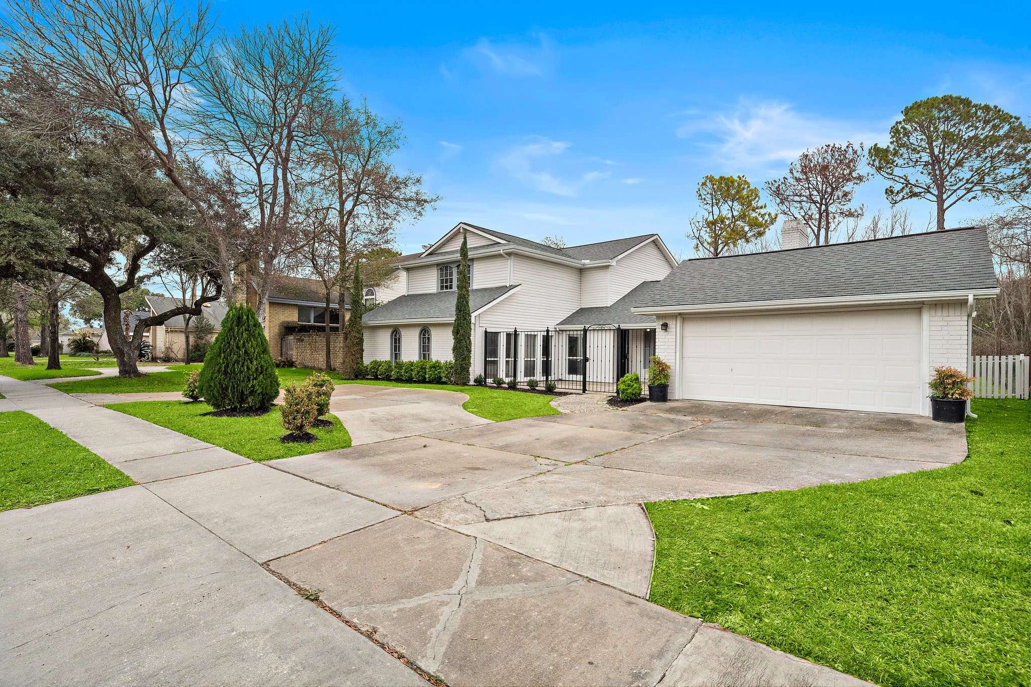 Houston, TX 77088,7810 Antoine DR