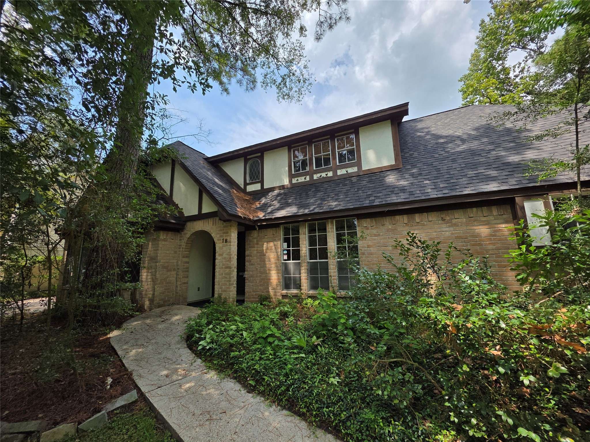 The Woodlands, TX 77381,18 Mayfair Grove CT