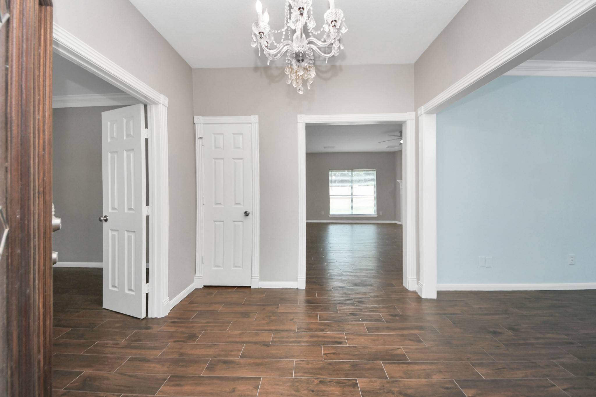 Sugar Land, TX 77479,1302 Raintree CIR