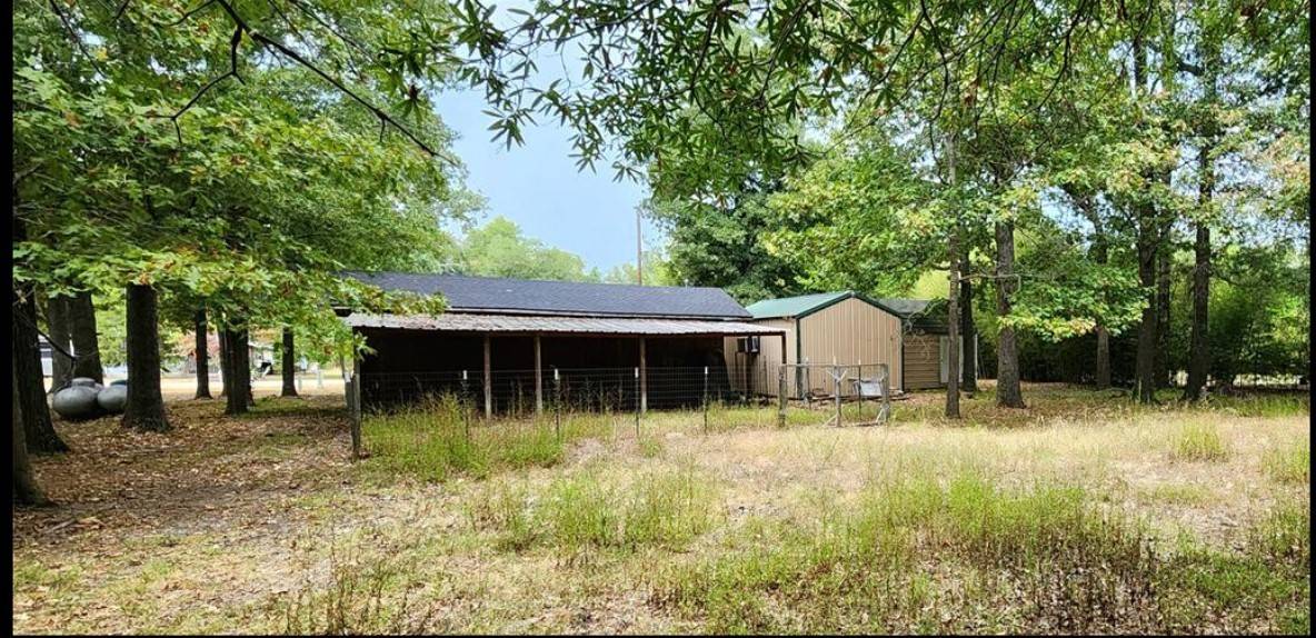 Livingston, TX 77351,151 W Regilda