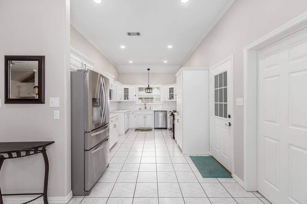 Lufkin, TX 75901,301 Southern Trace