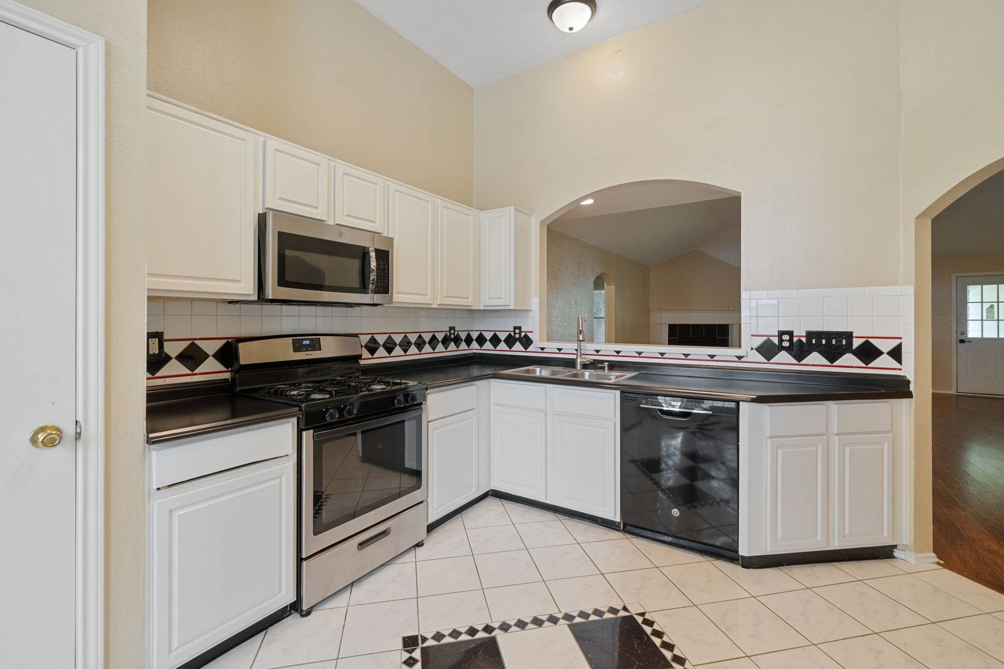 Tomball, TX 77375,19411 Stamford DR
