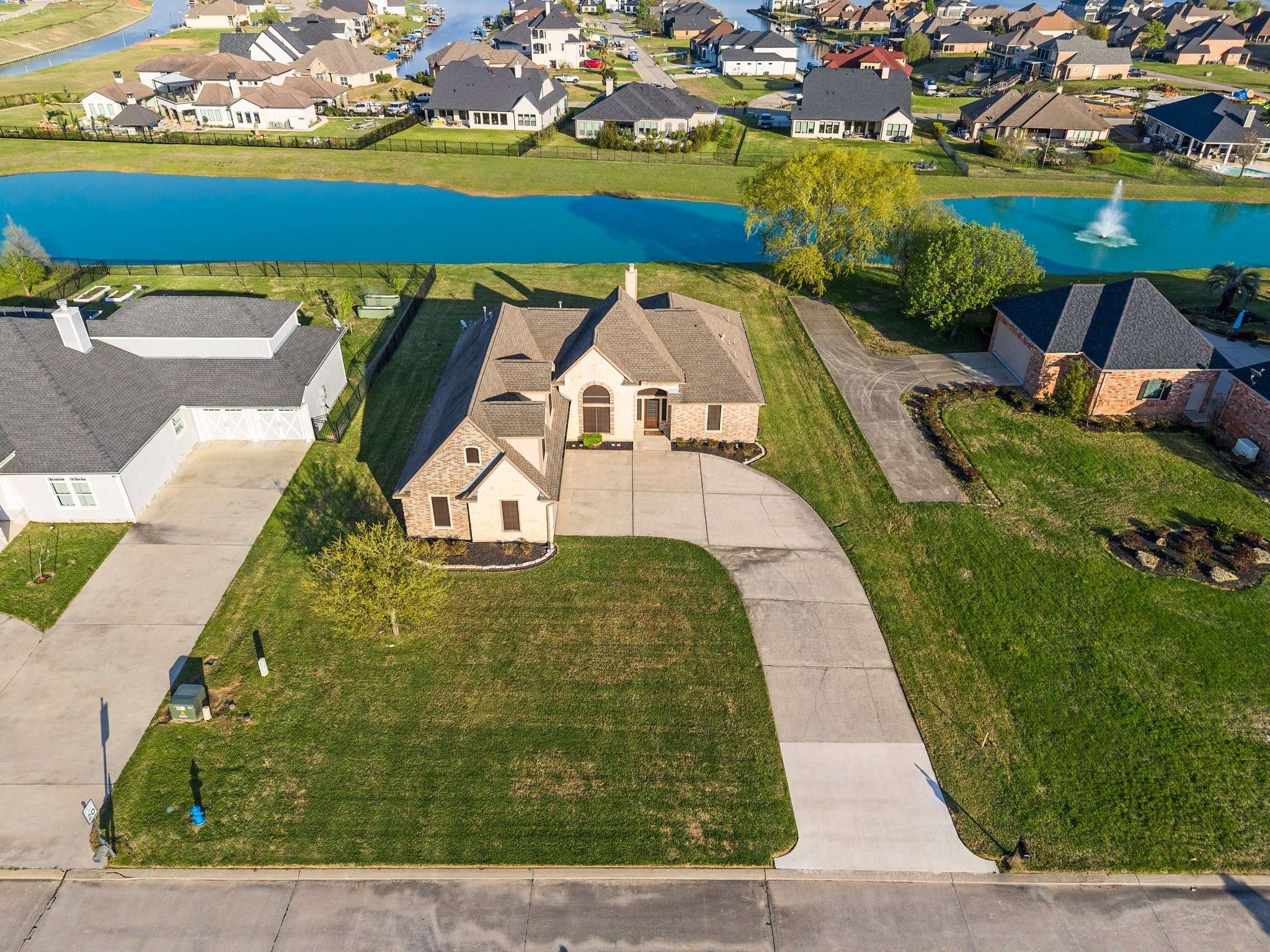 Willis, TX 77318,10904 Dauphine ST