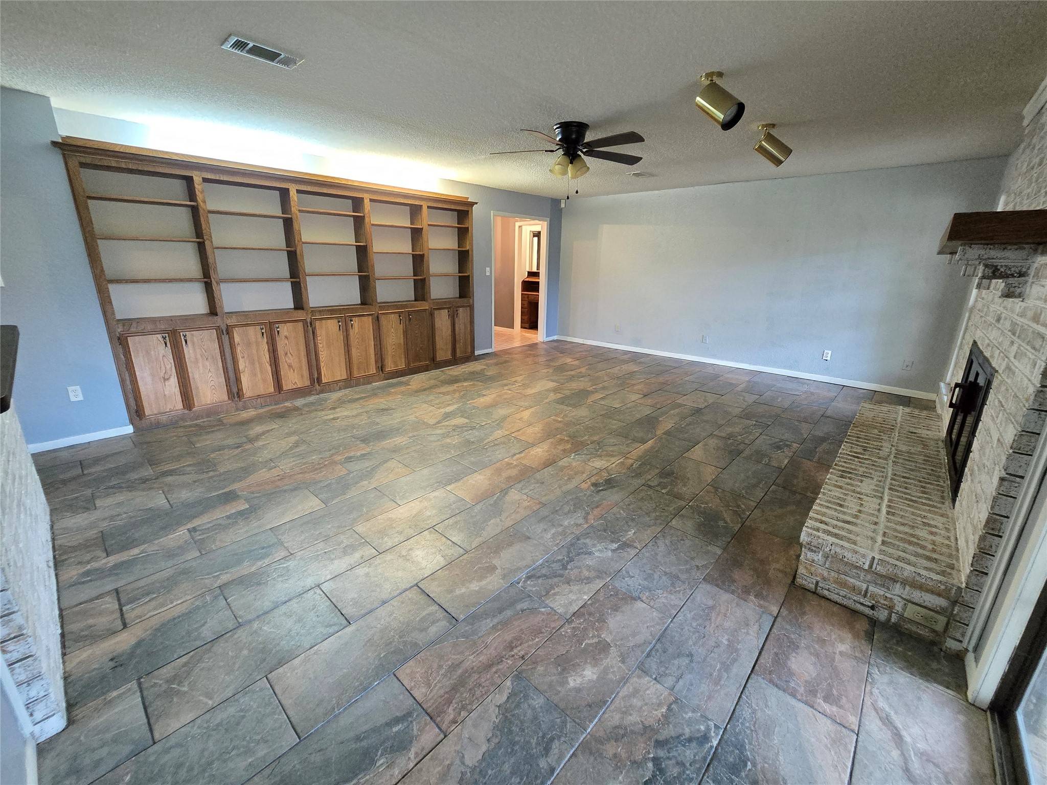 Bay City, TX 77414,5000 Magnolia LN