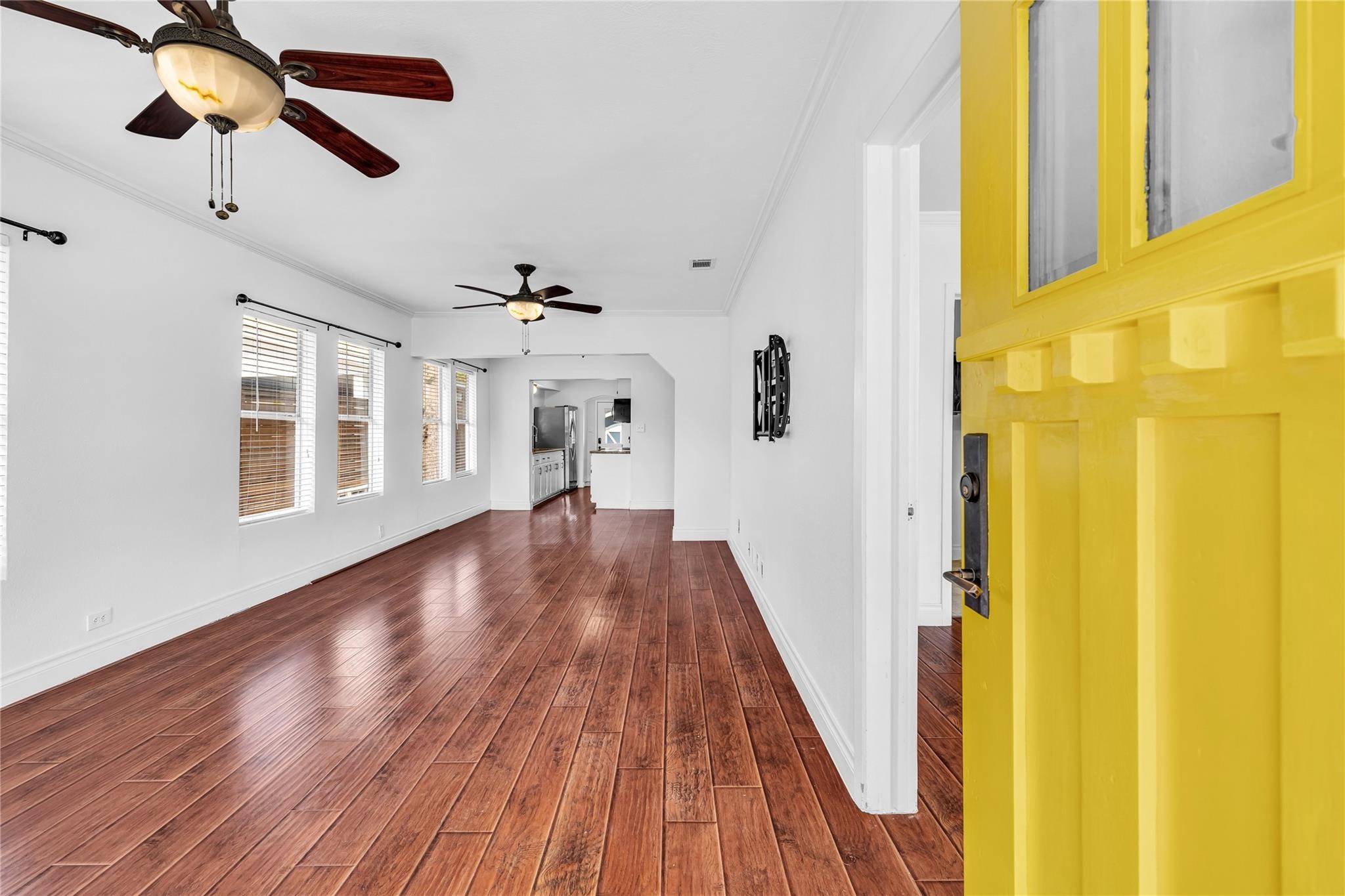 Houston, TX 77007,728 Lawrence ST